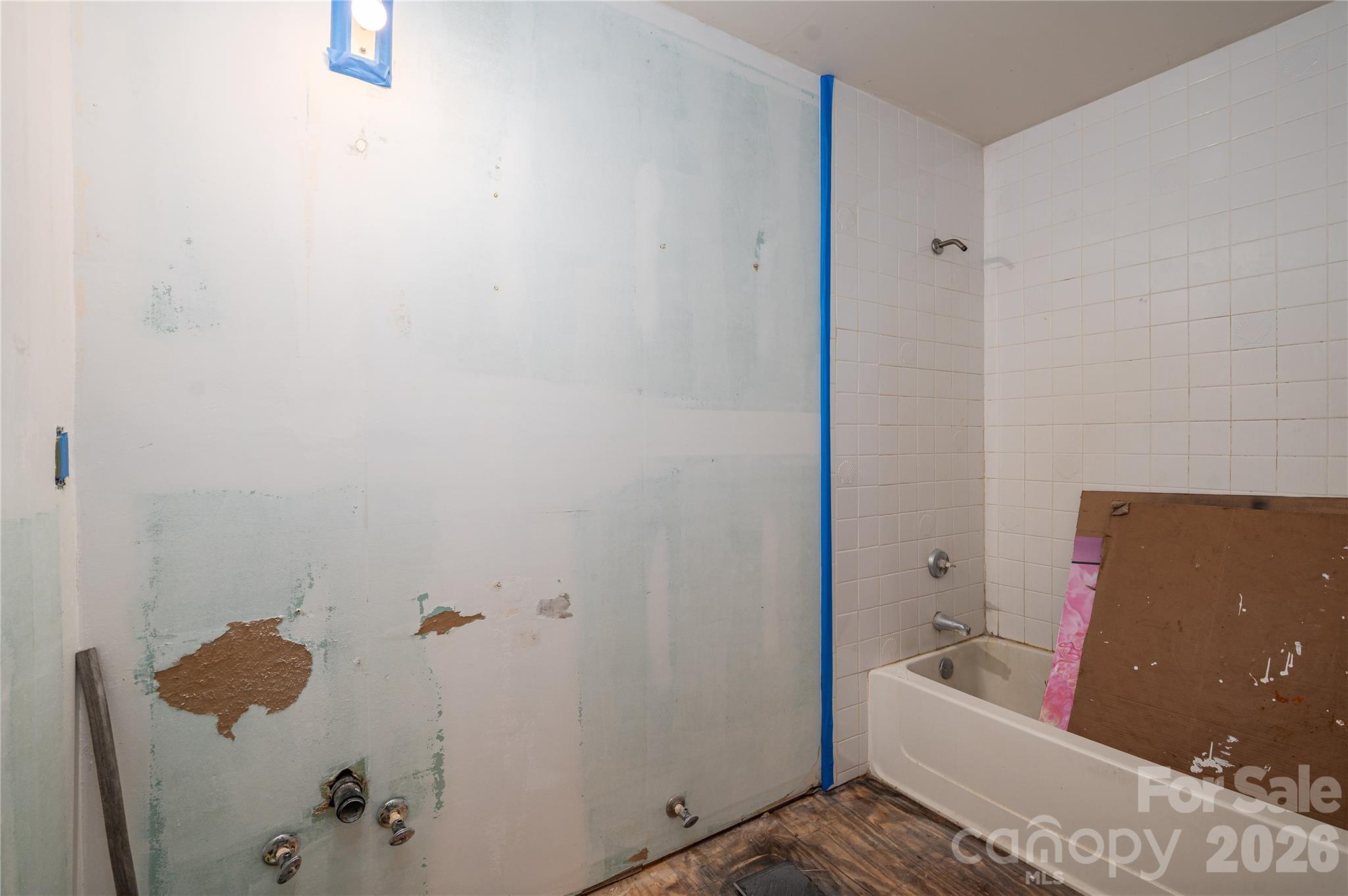 3323 Sadler Road — Alexis