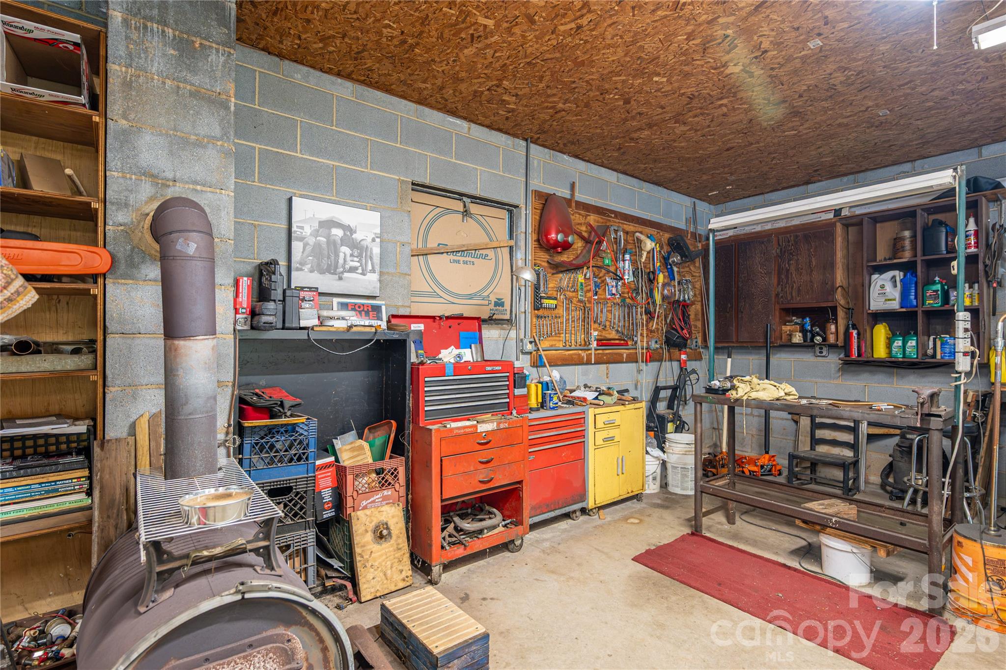 3323 Sadler Road — Alexis