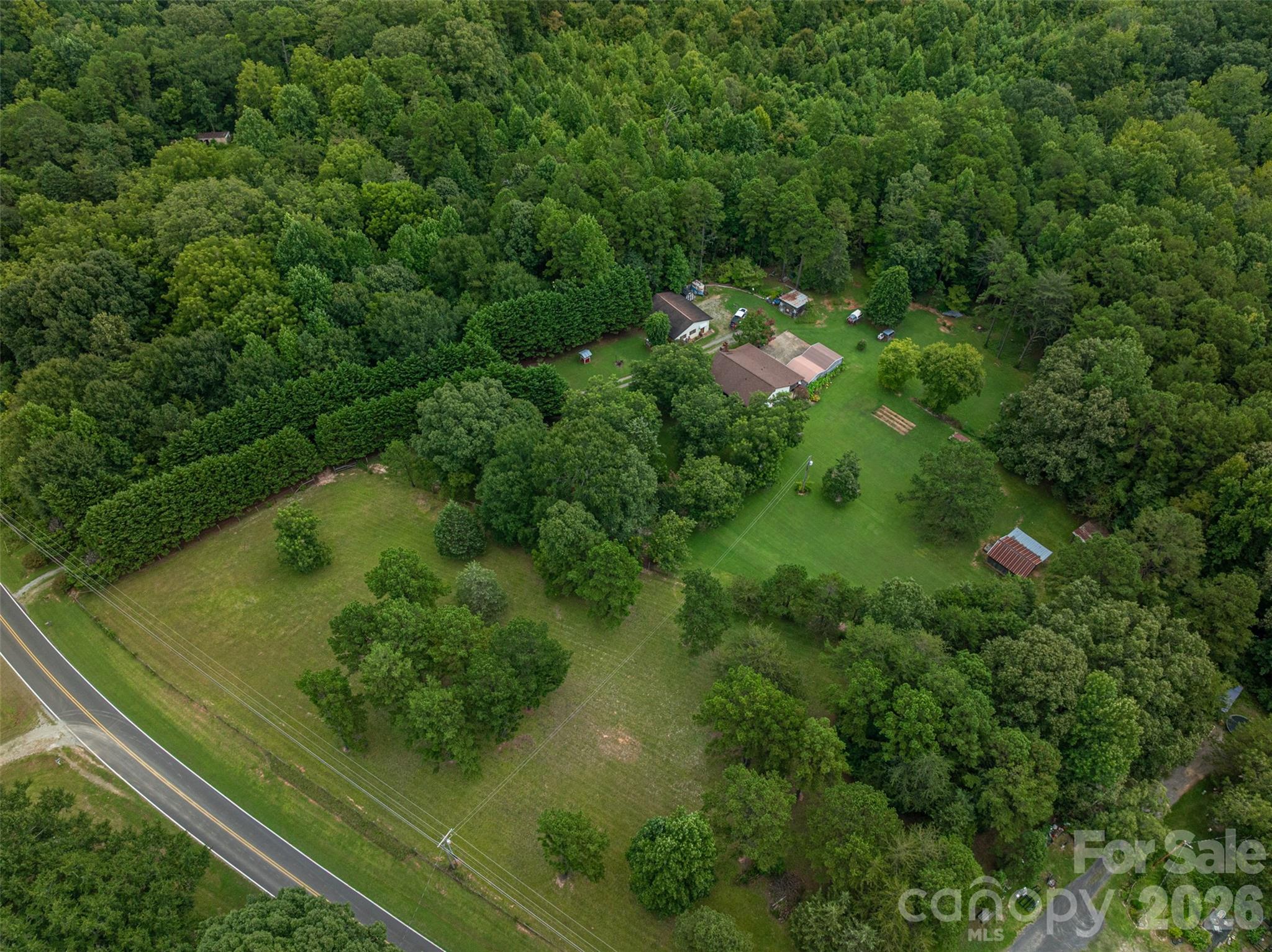 3323 Sadler Road — Alexis