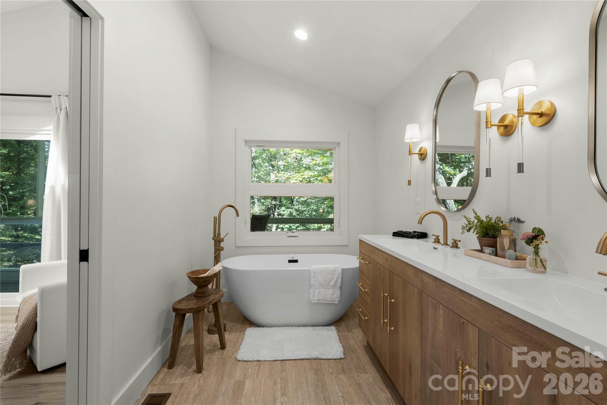 125 Little Willow Circle — Hendersonville