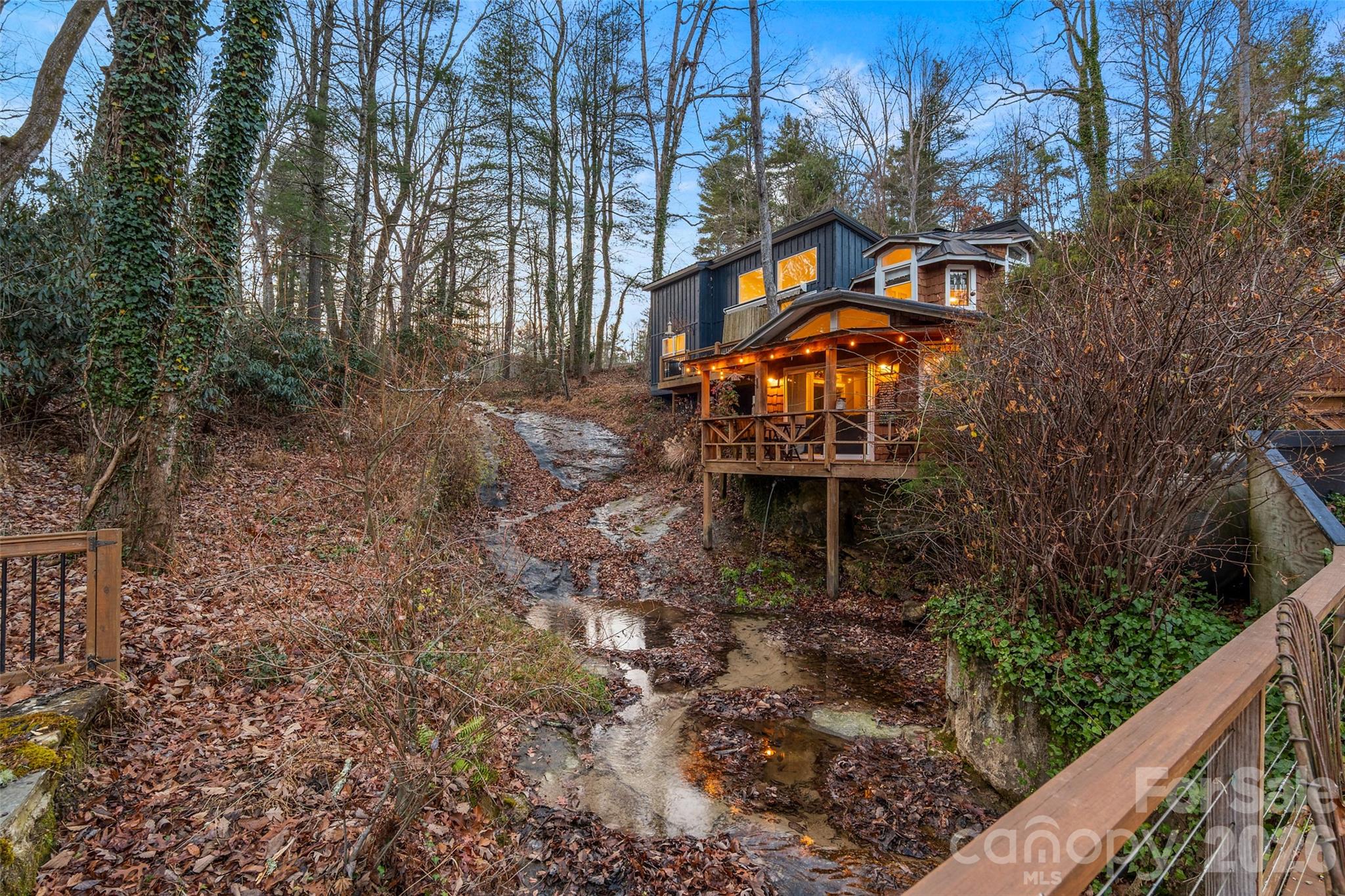 125 Little Willow Circle — Hendersonville