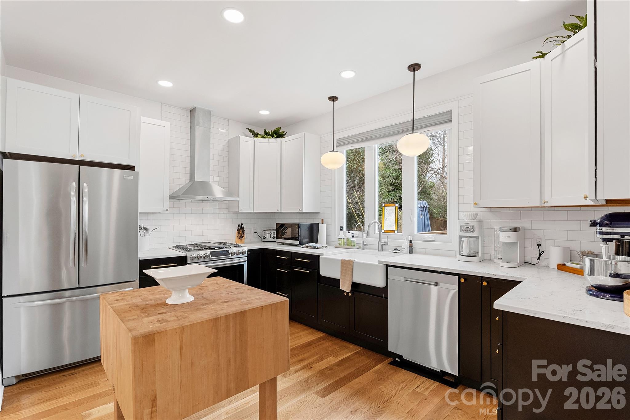 125 Little Willow Circle — Hendersonville