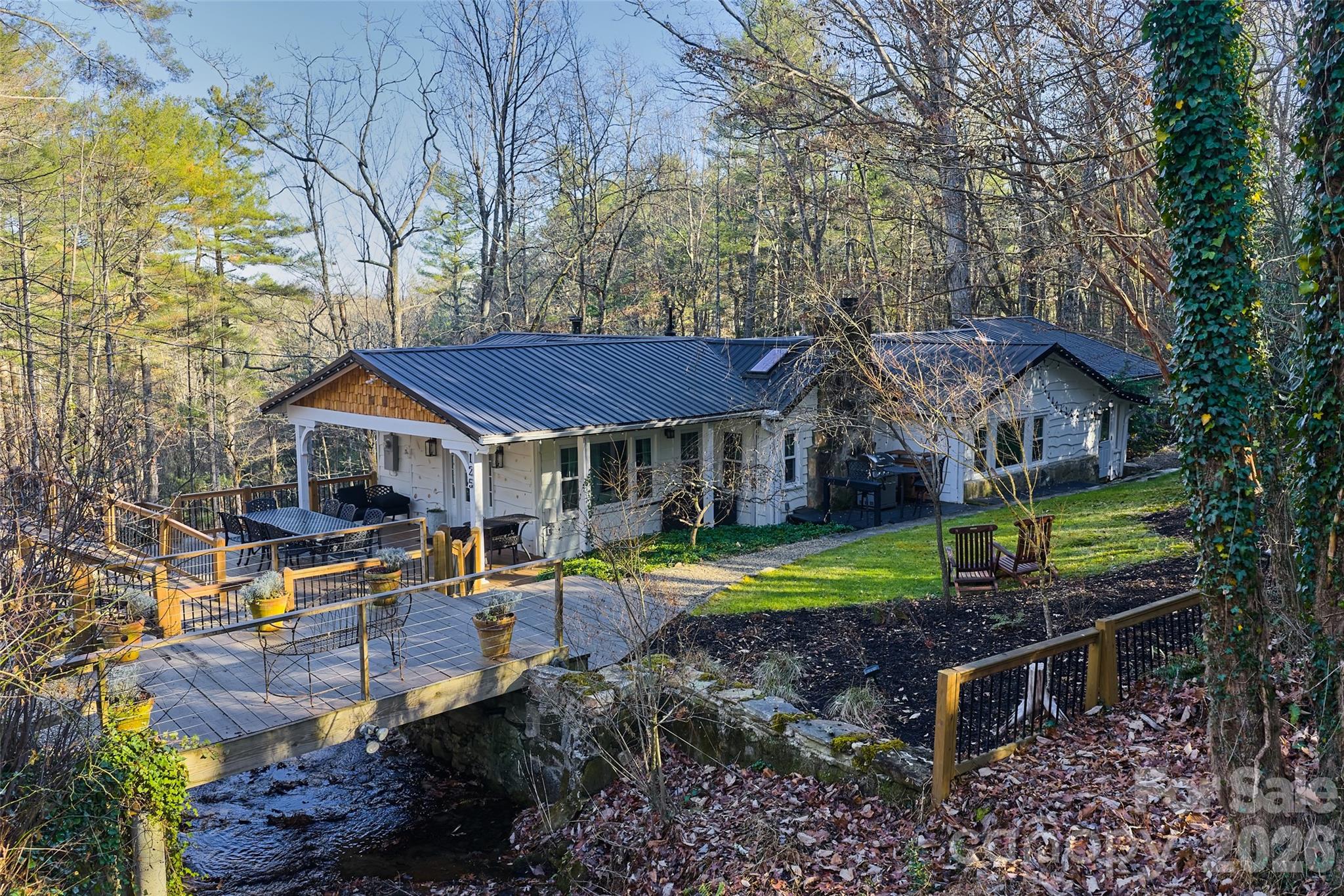 125 Little Willow Circle — Hendersonville