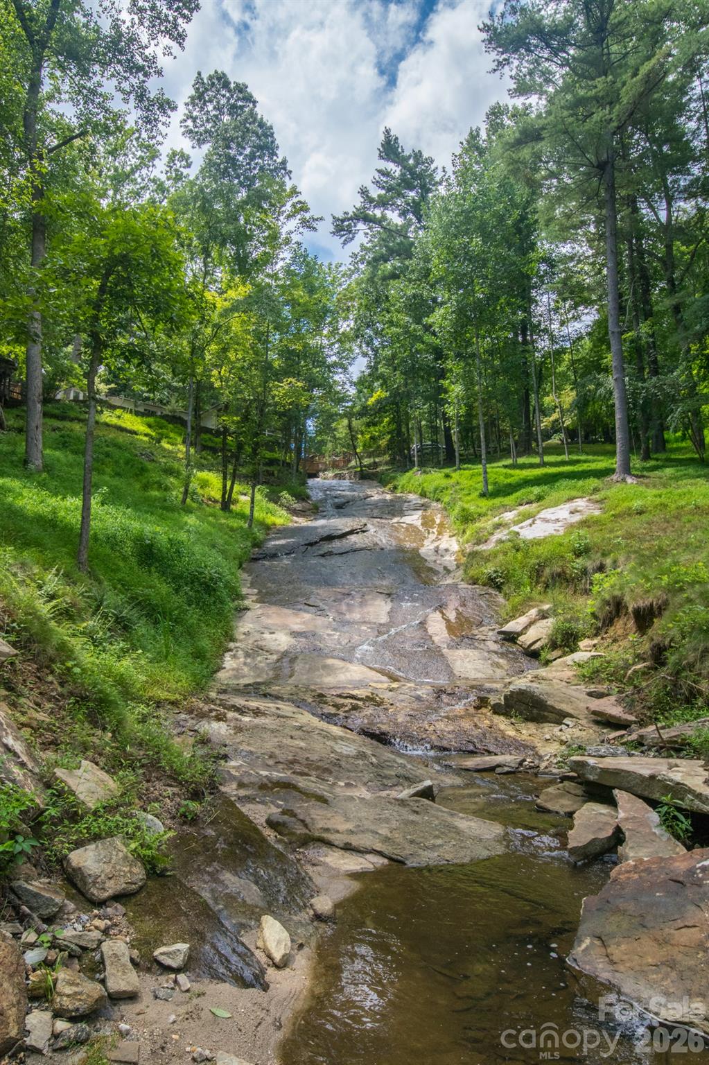 125 Little Willow Circle — Hendersonville