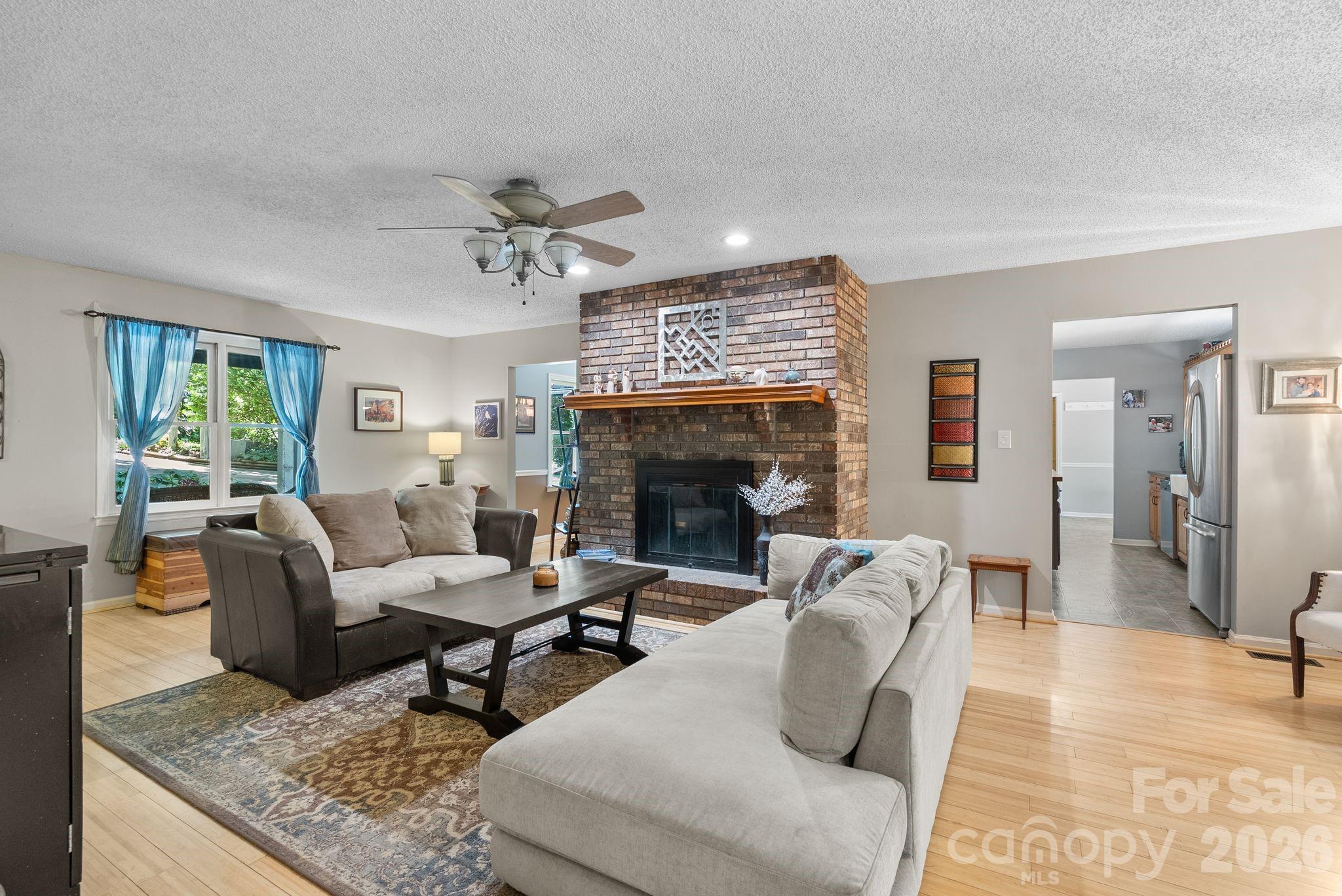 15 Forest Ridge Lane — Weaverville