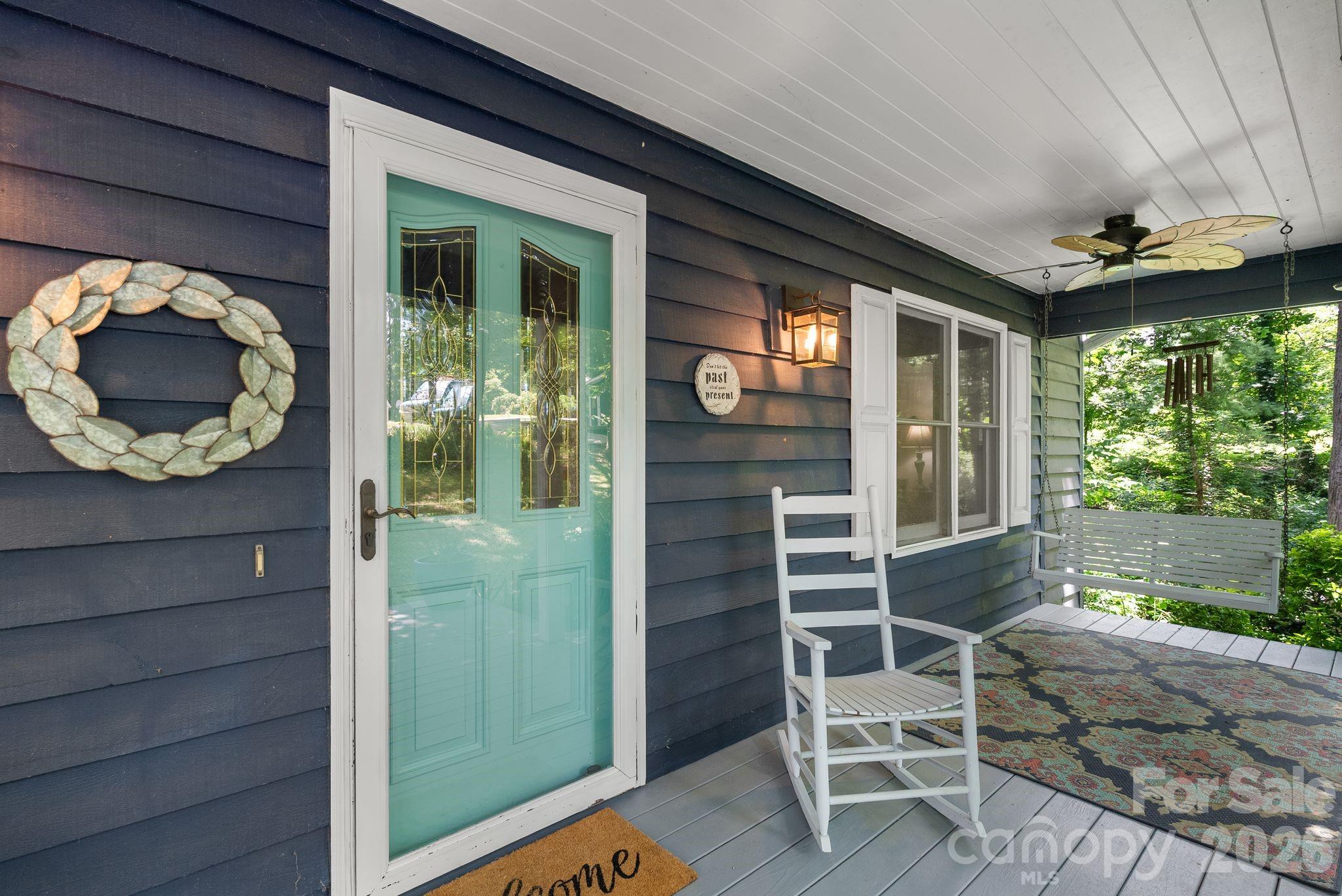 15 Forest Ridge Lane — Weaverville