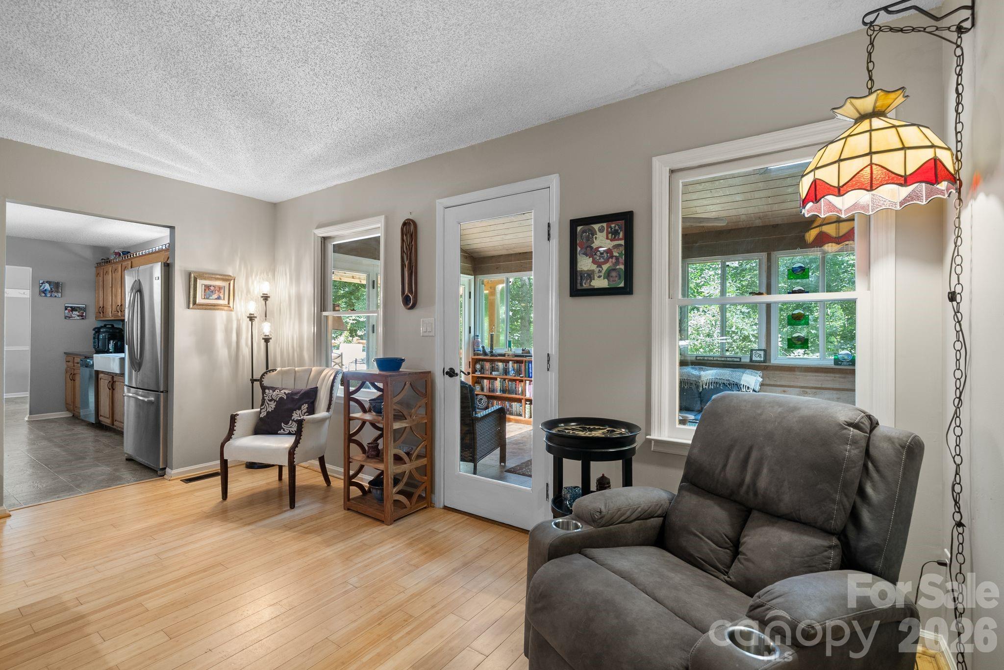 15 Forest Ridge Lane — Weaverville