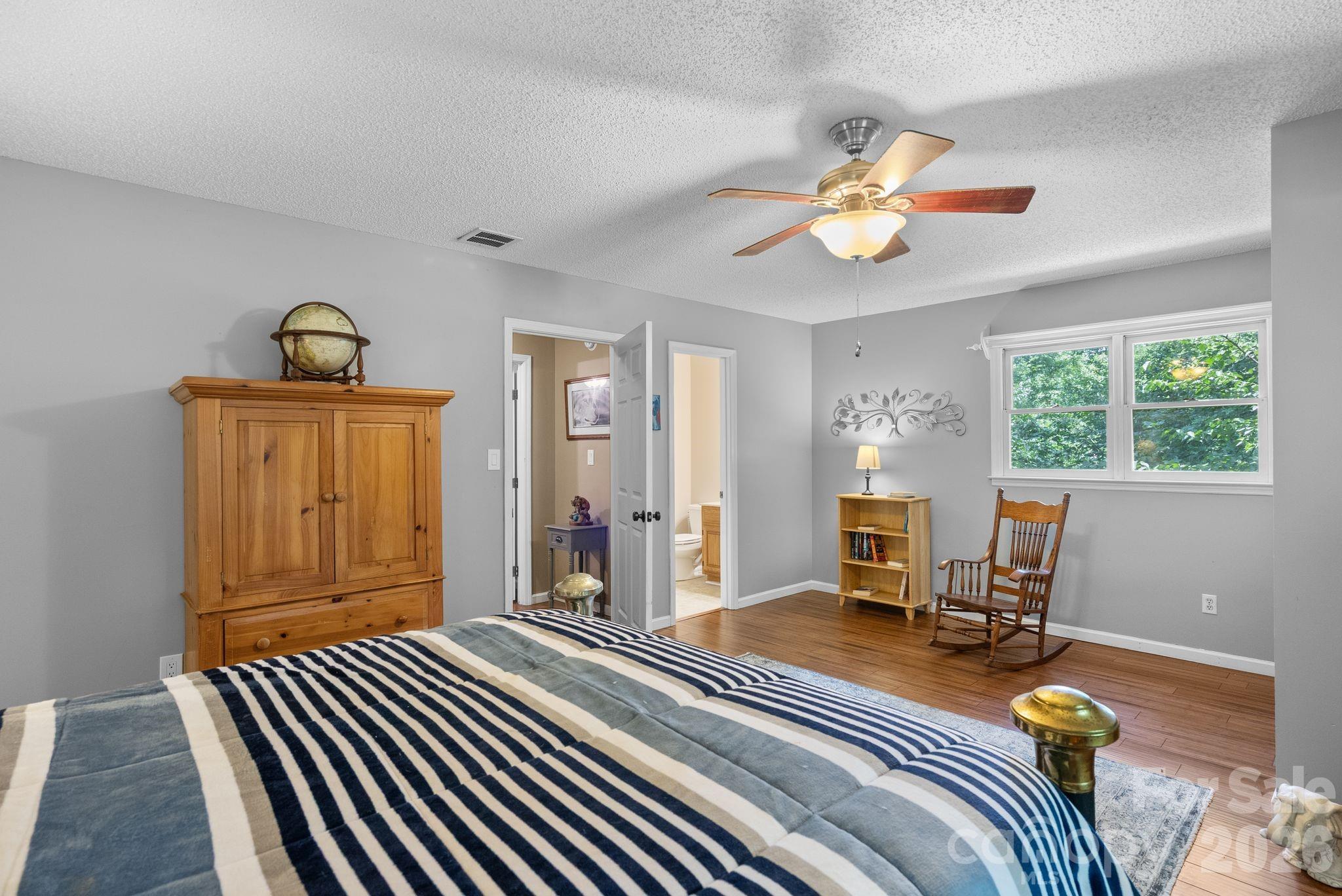 15 Forest Ridge Lane — Weaverville