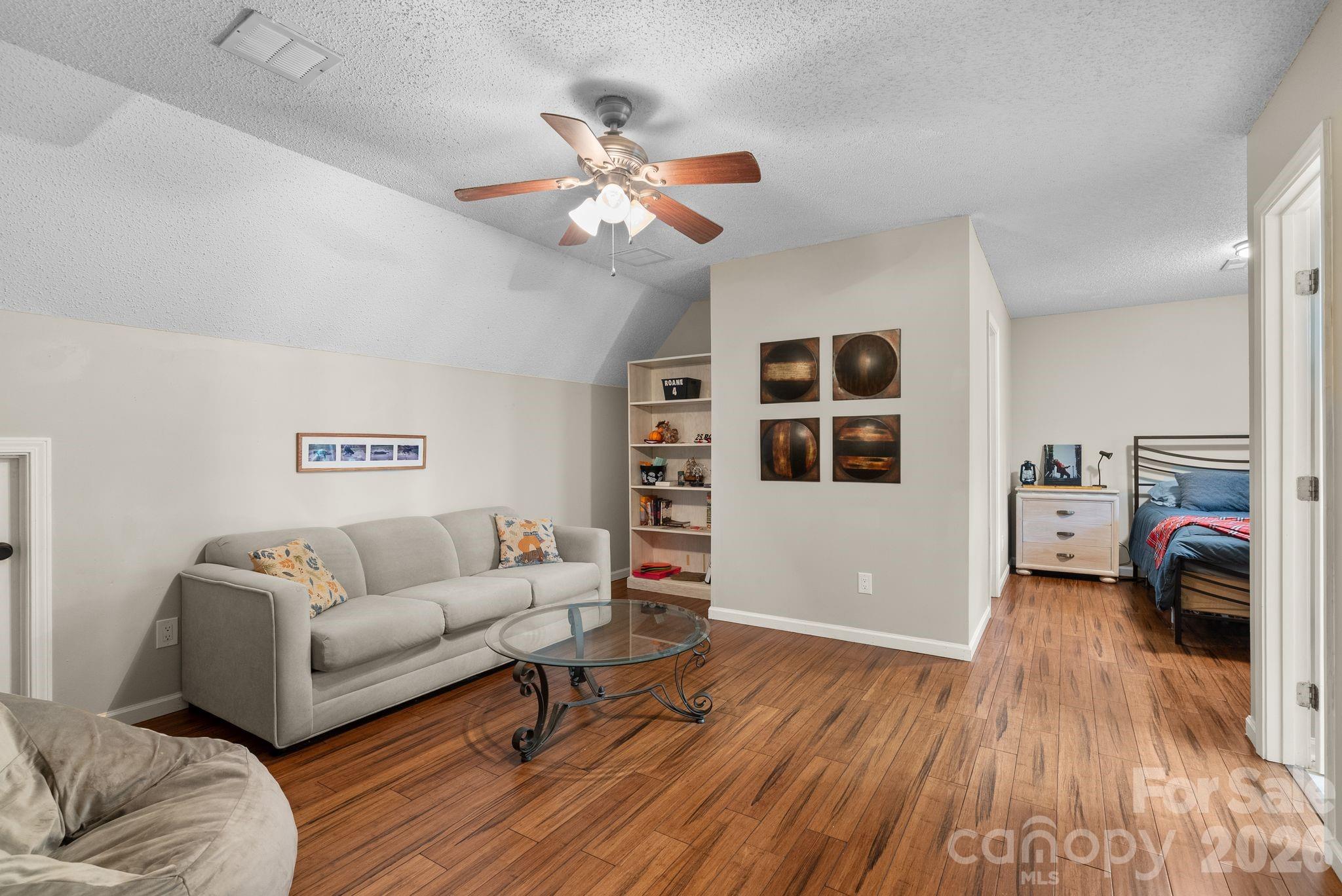 15 Forest Ridge Lane — Weaverville