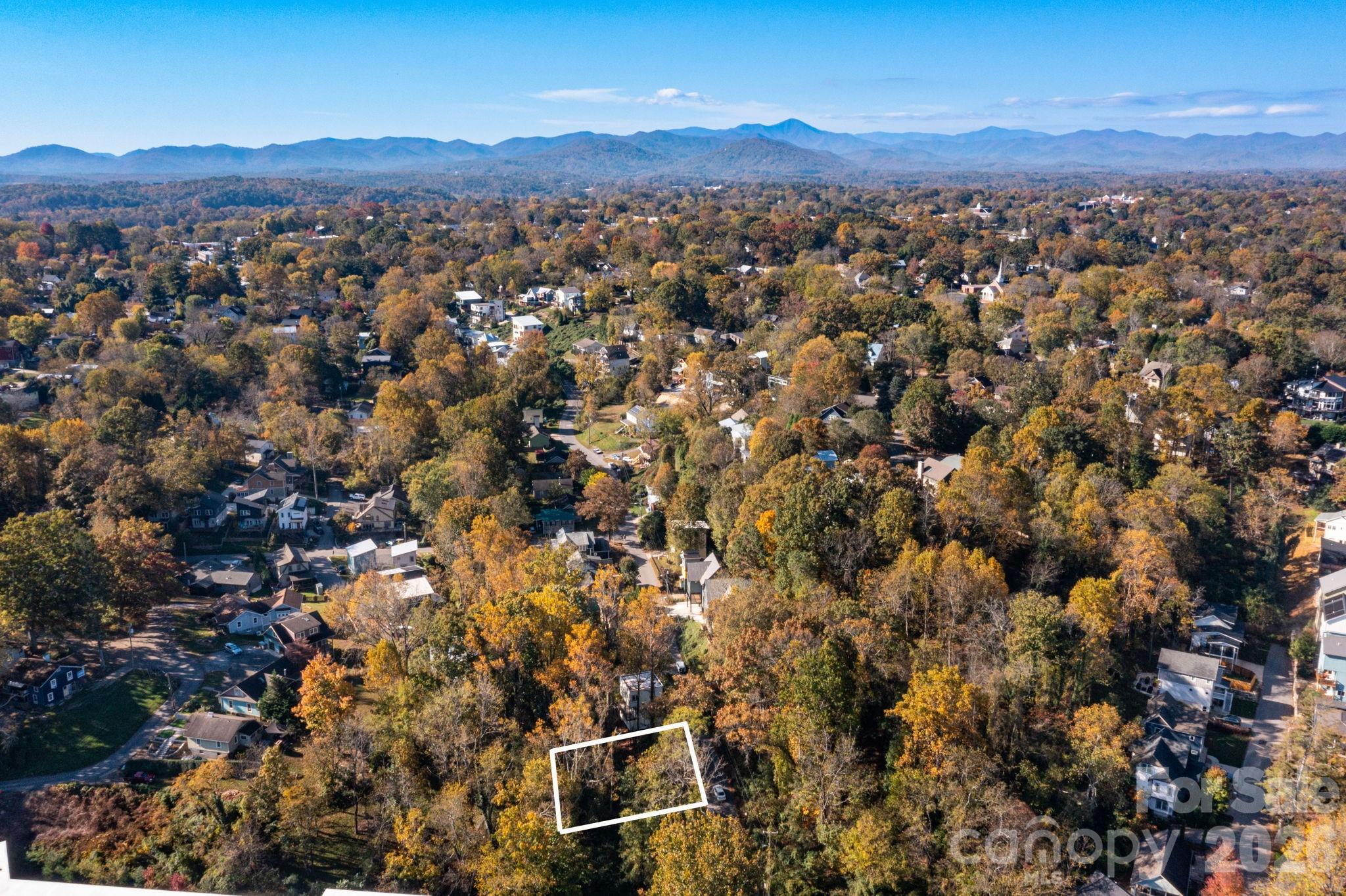 30 Waynesville Avenue — Asheville