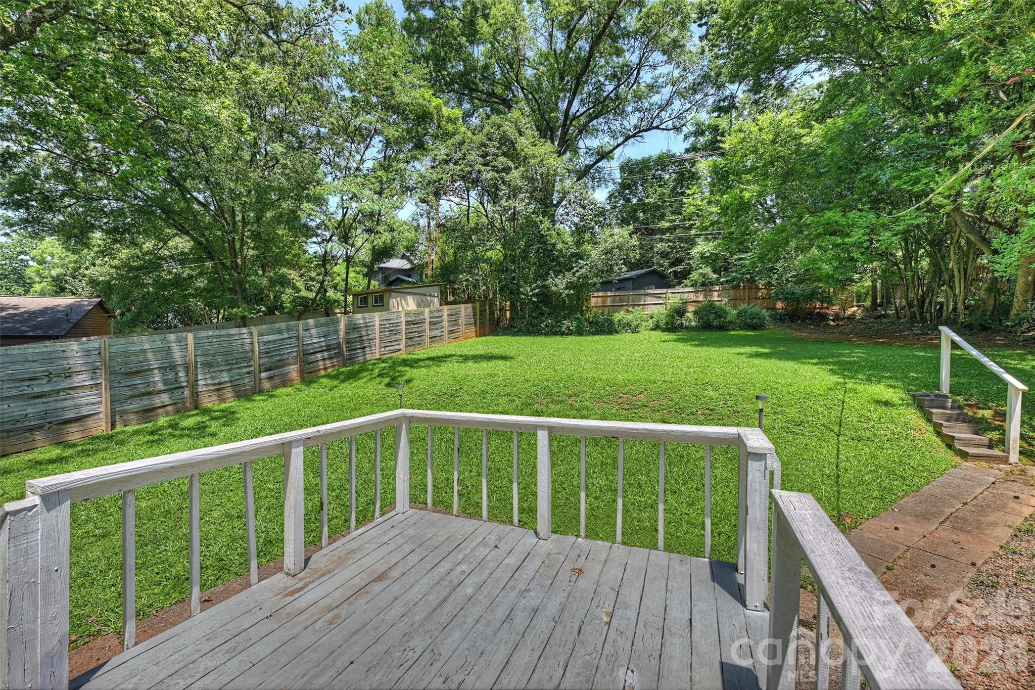 1211 Woodland Drive — Charlotte