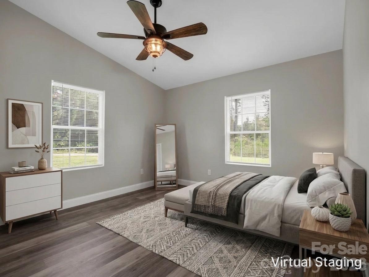 122 John Warren Drive — Forest City