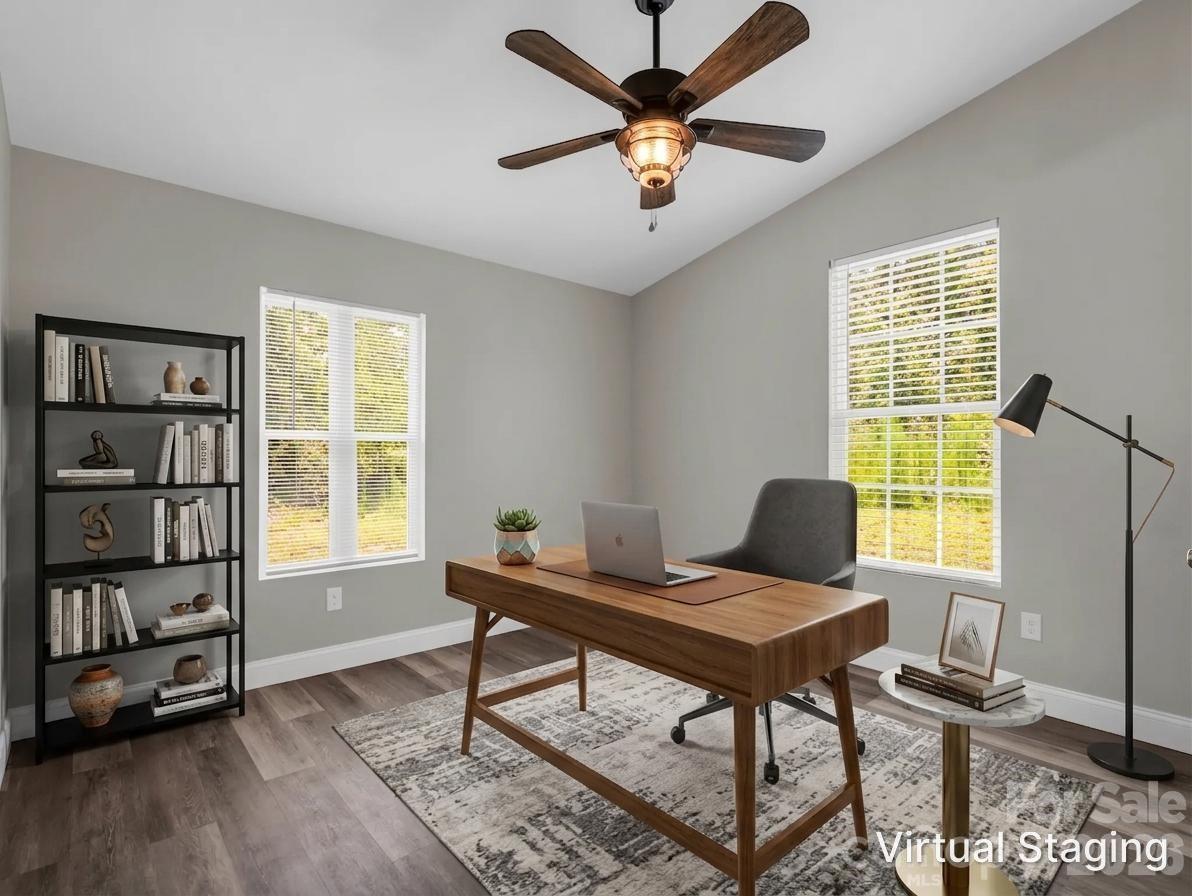 122 John Warren Drive — Forest City