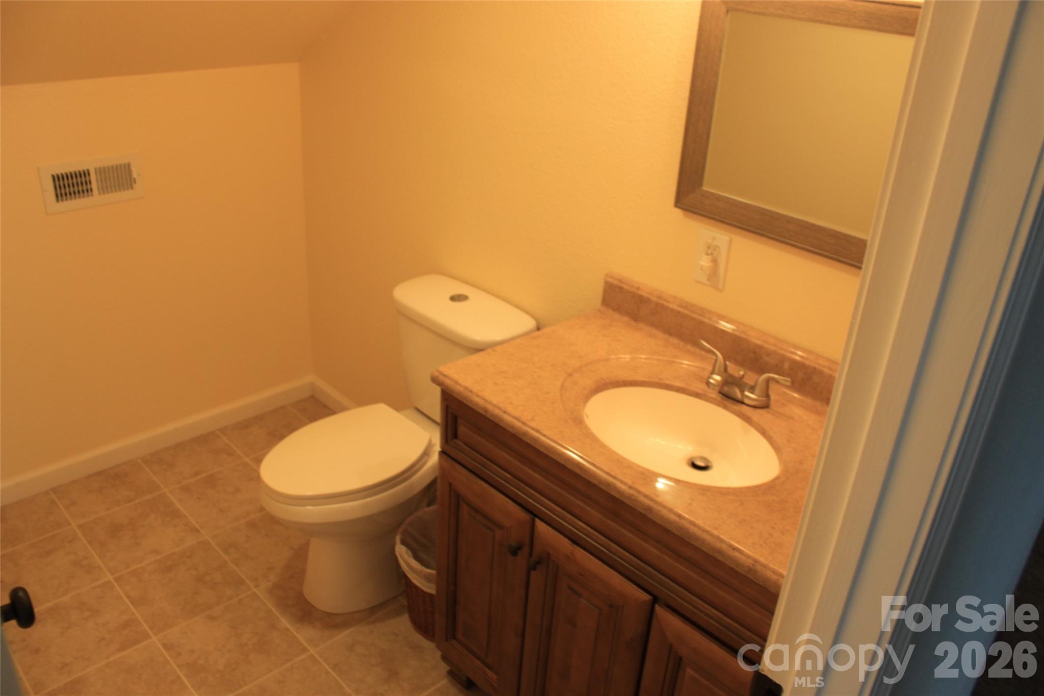 1185 Morningstar Lake Road — Forest City