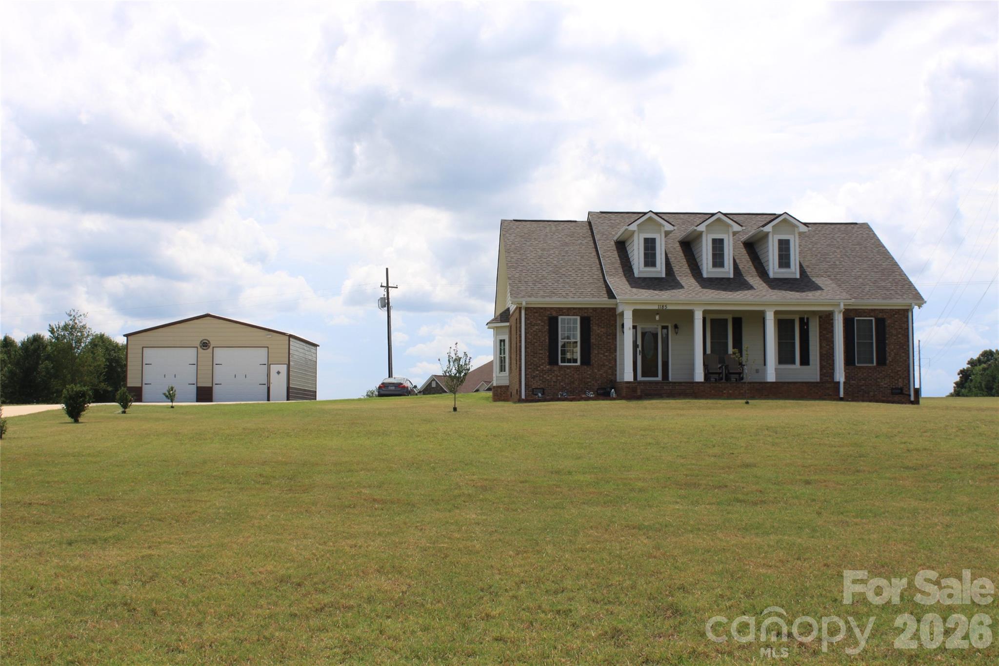 1185 Morningstar Lake Road — Forest City