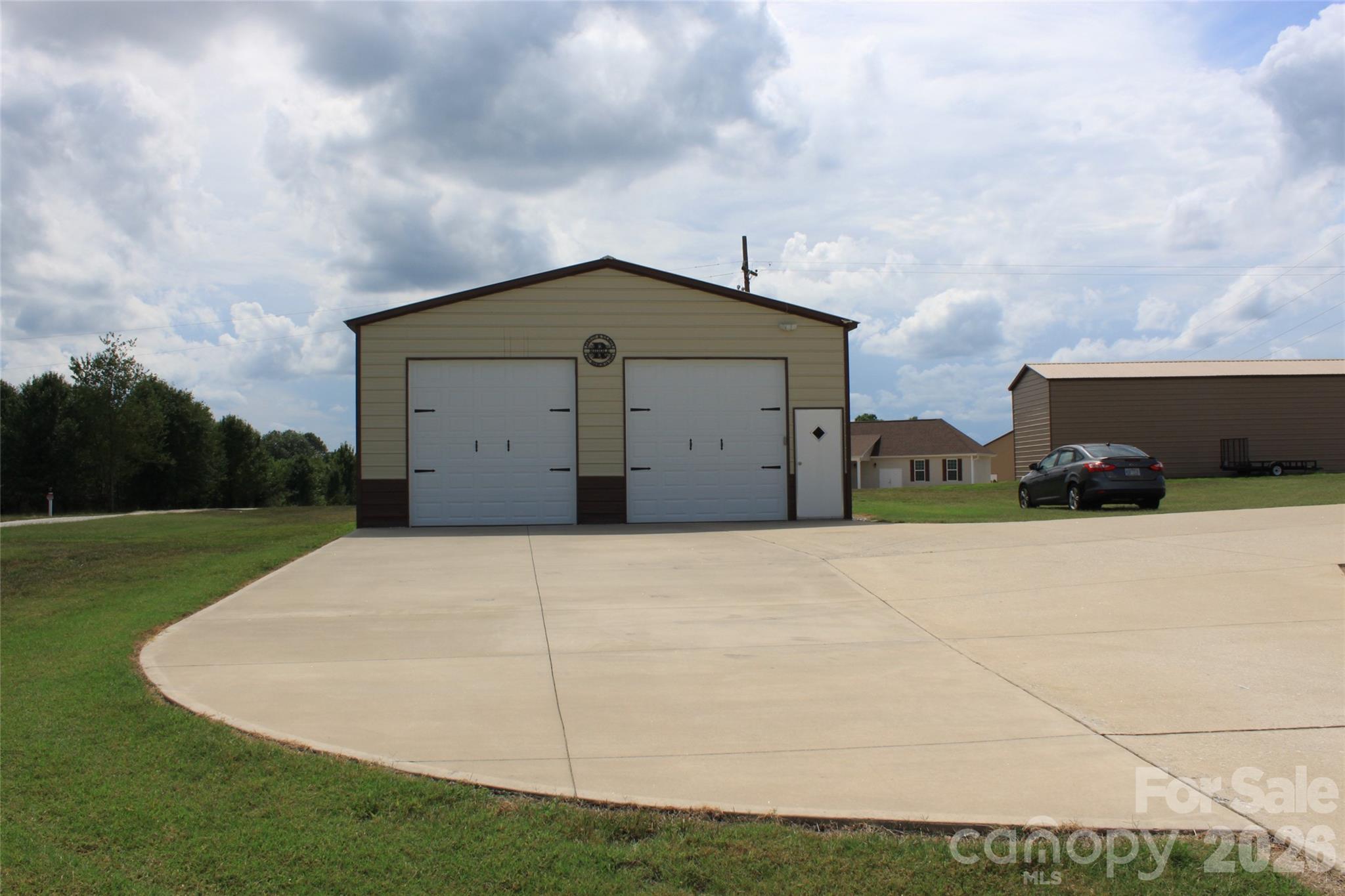 1185 Morningstar Lake Road — Forest City