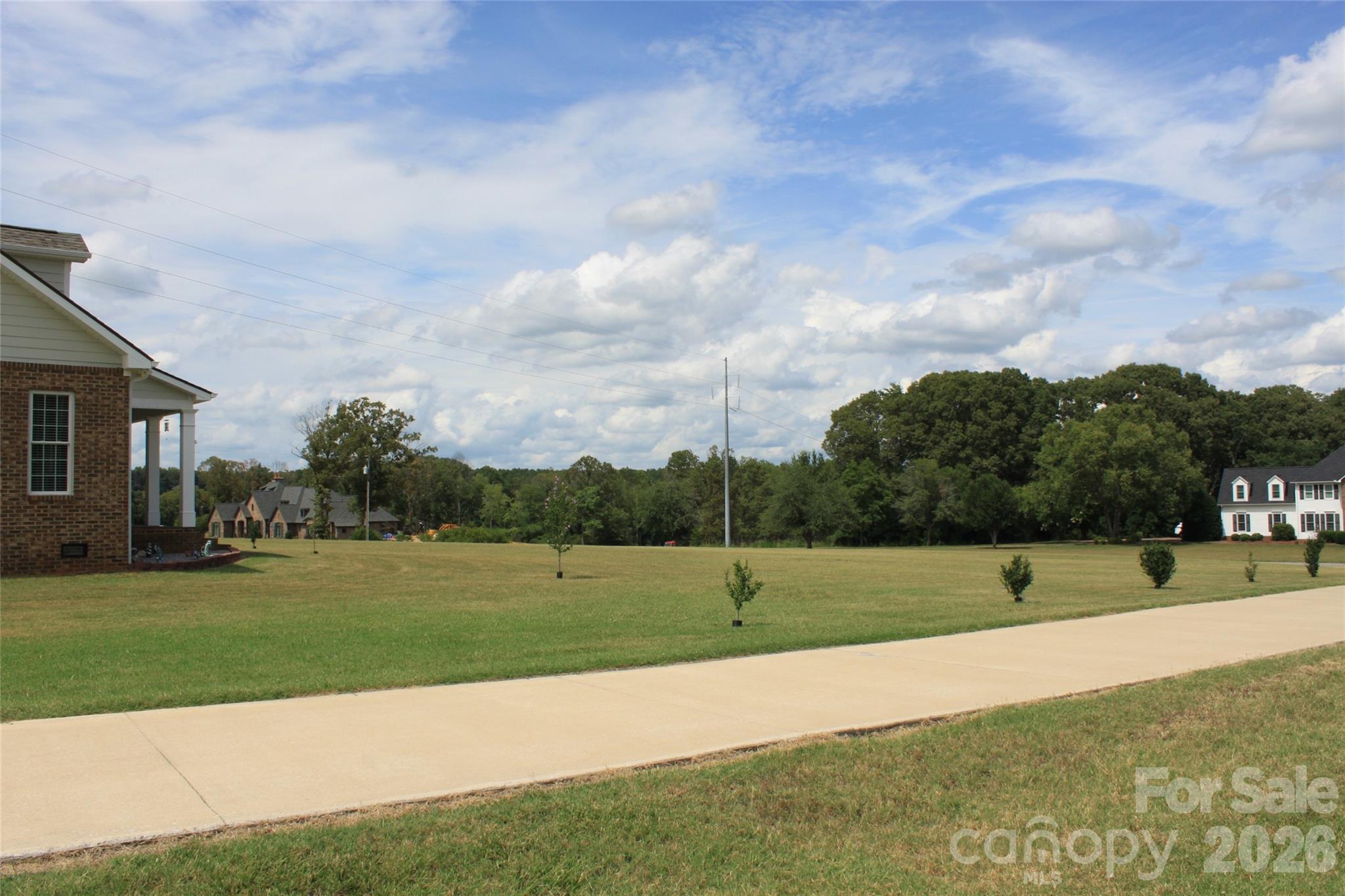 1185 Morningstar Lake Road — Forest City