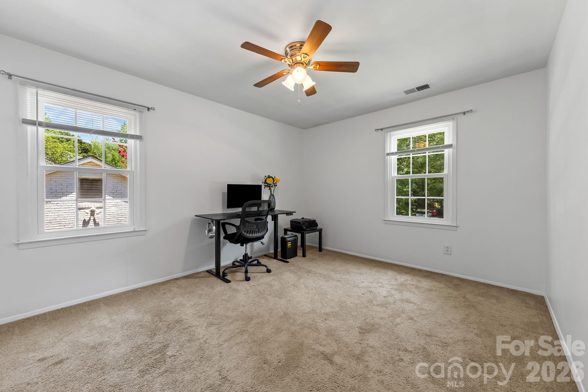 6435 Bridlewood Lane — Charlotte