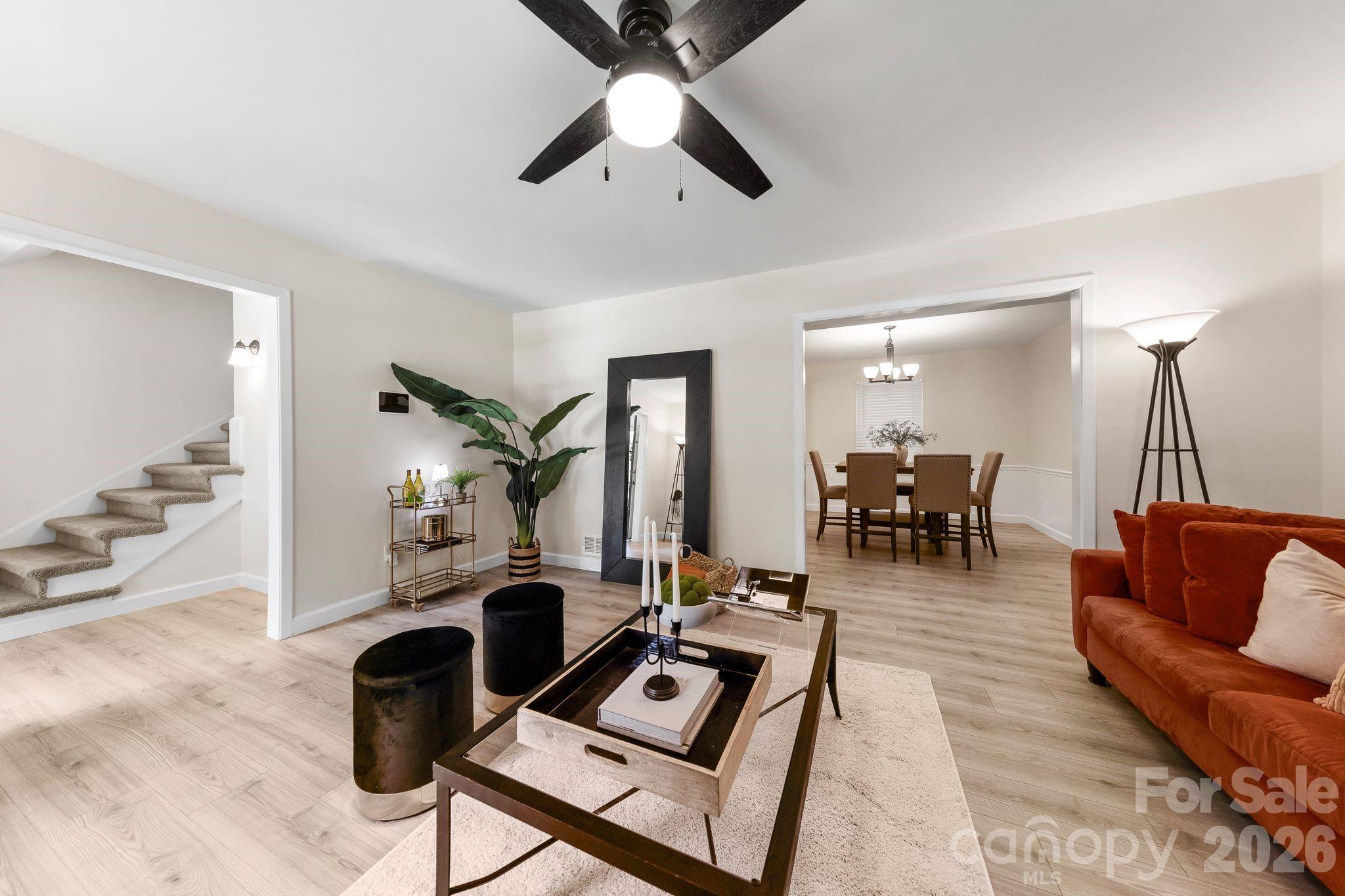 6435 Bridlewood Lane — Charlotte