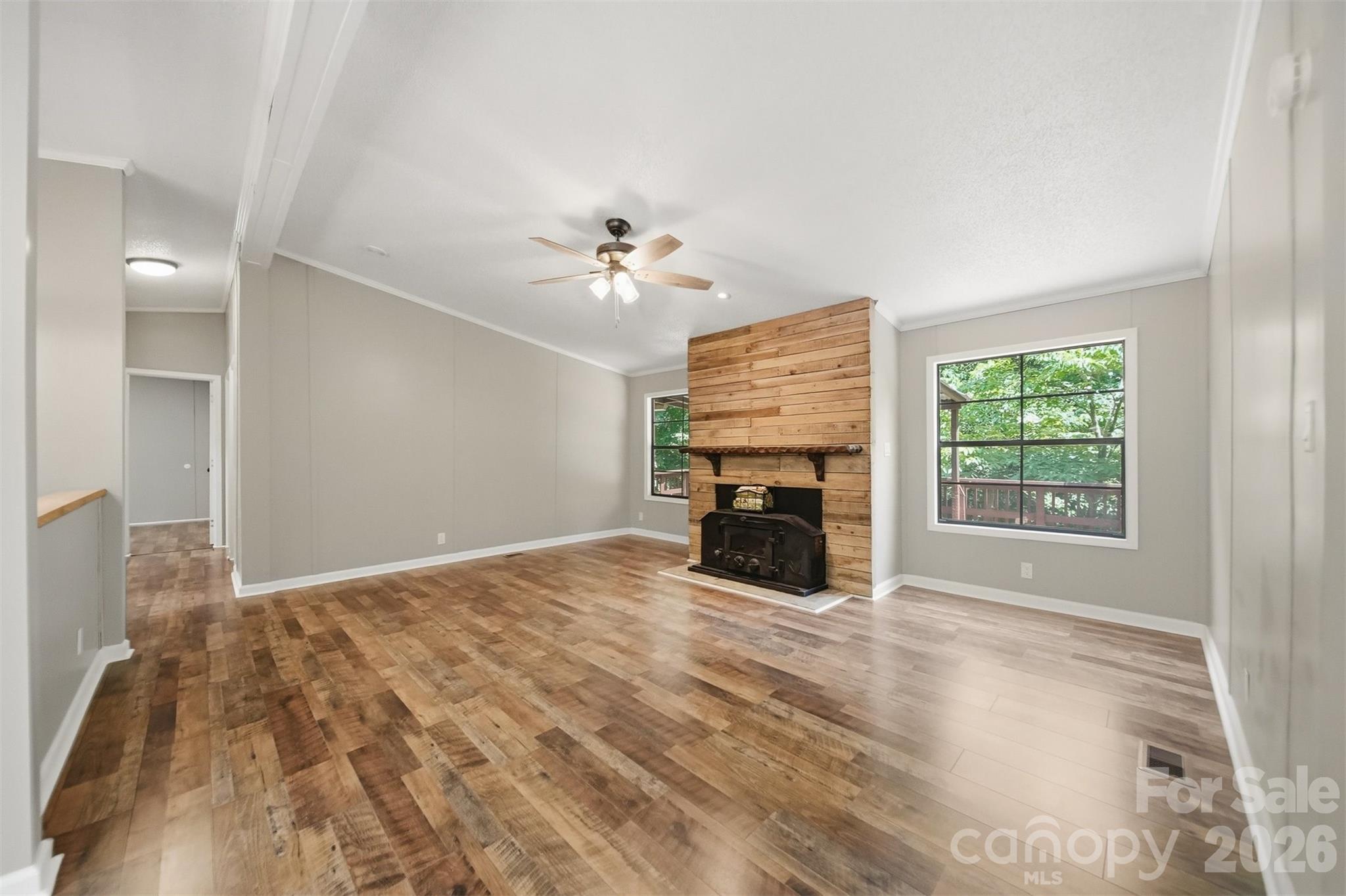 4944 Largo Court — Conover
