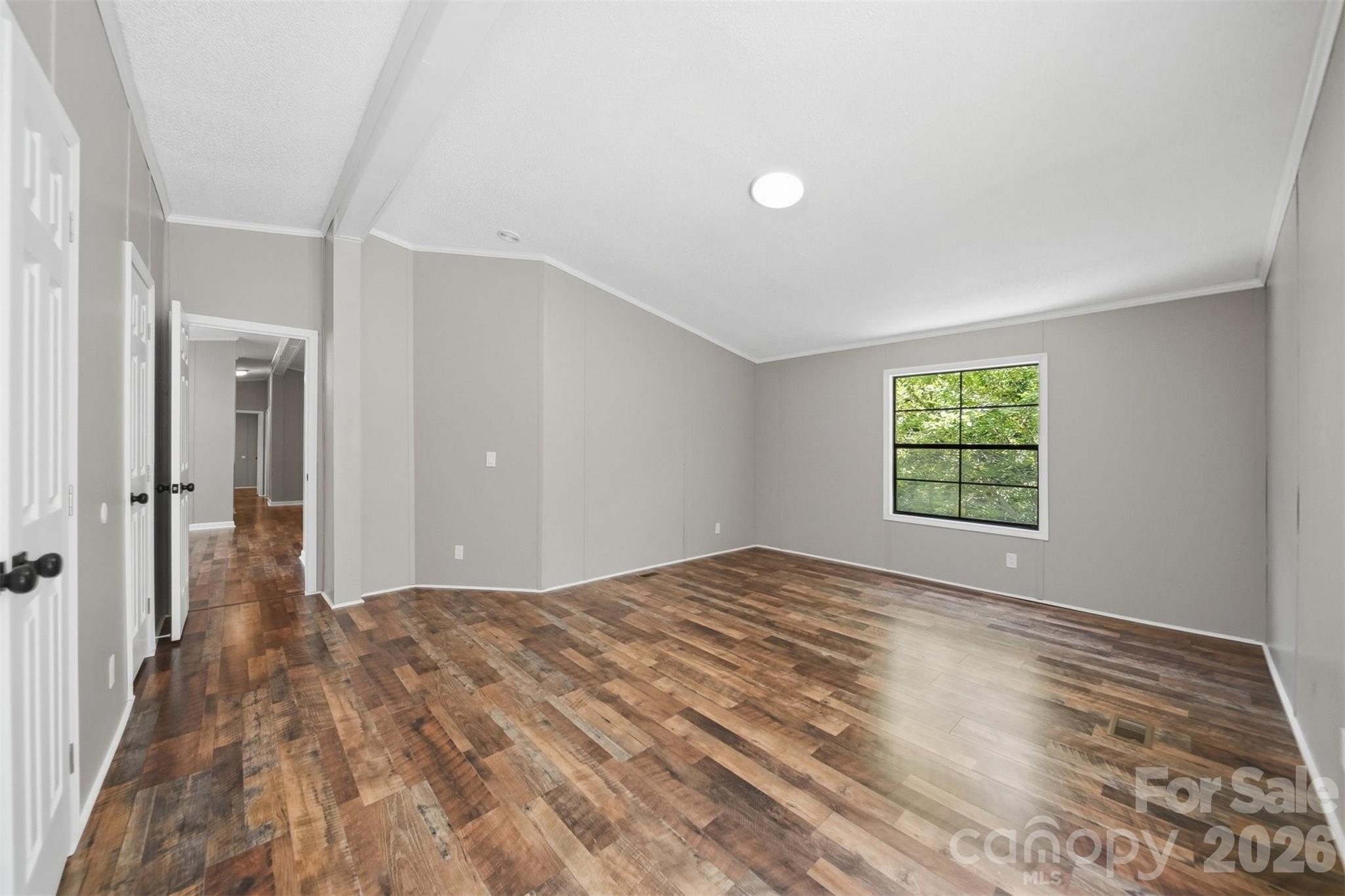 4944 Largo Court — Conover