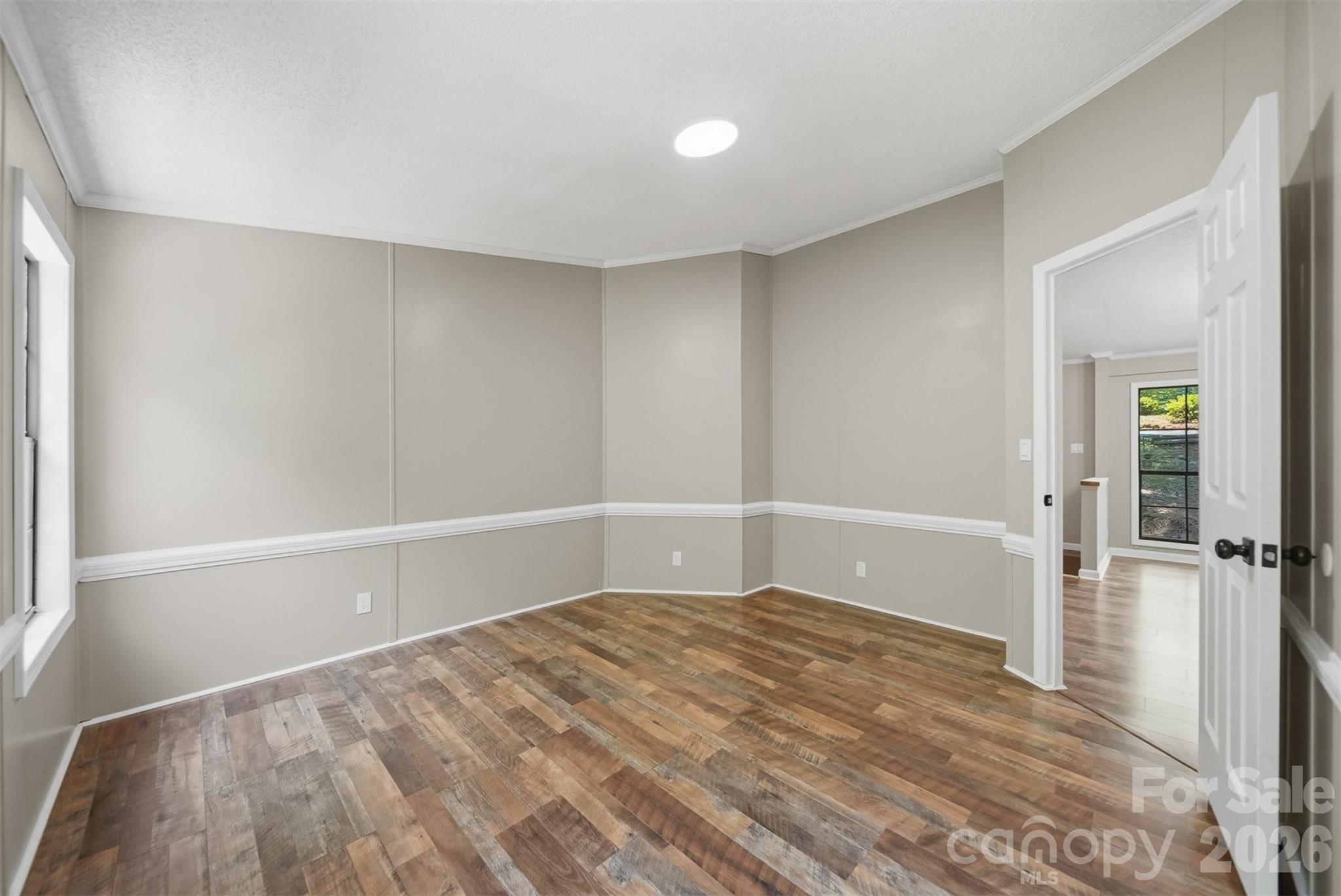4944 Largo Court — Conover