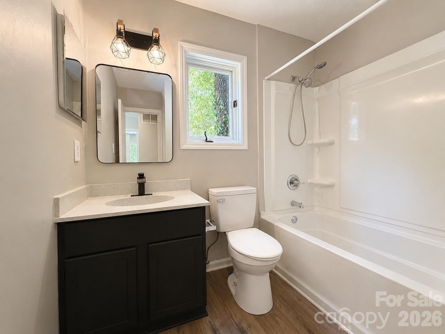 6101 honeysuckle Lane — Charlotte