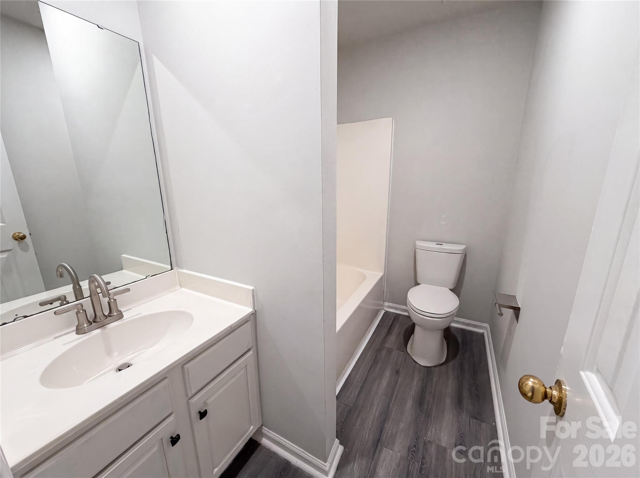 11220 Northwoods Forest Drive — Charlotte