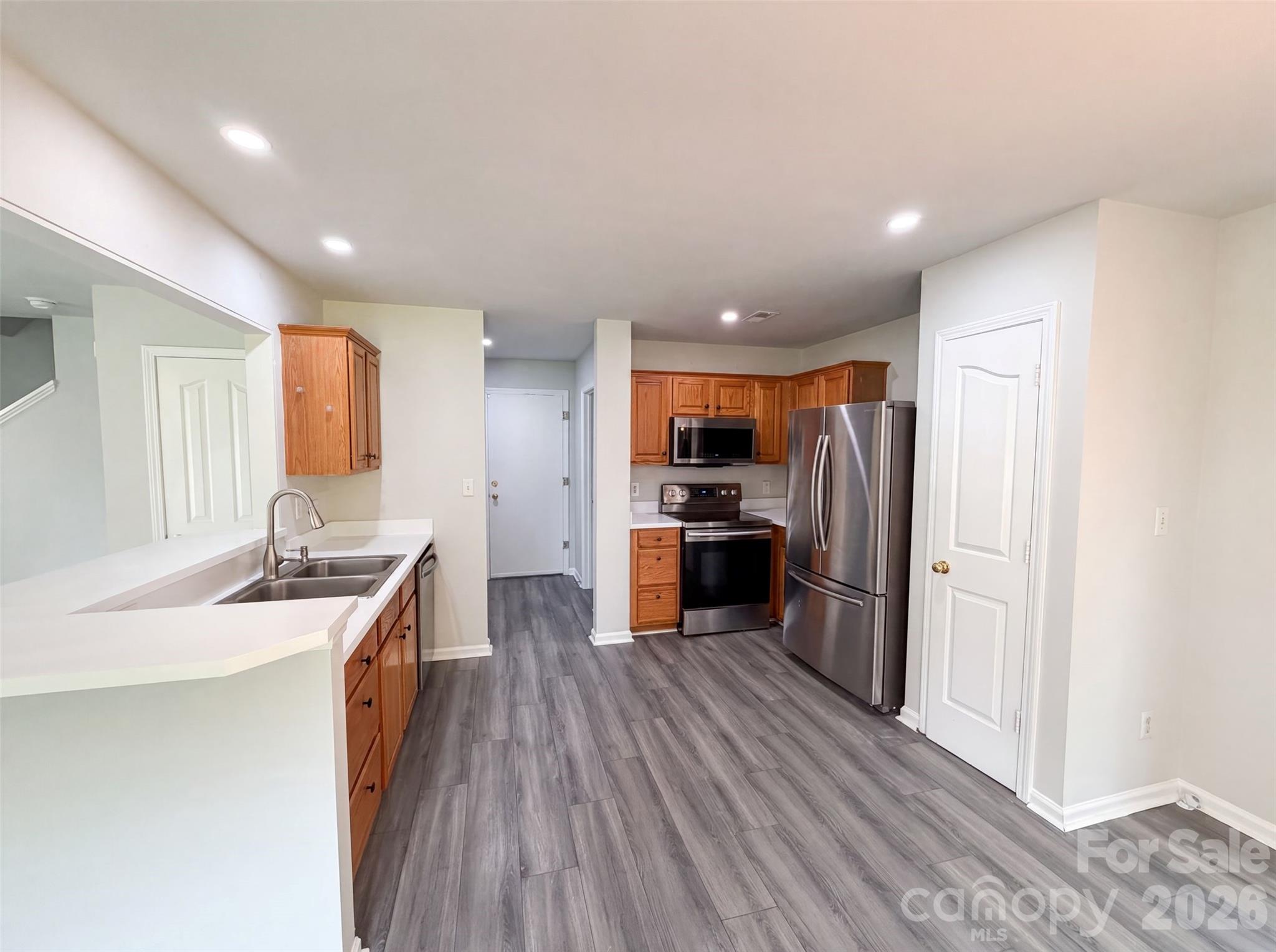11220 Northwoods Forest Drive — Charlotte