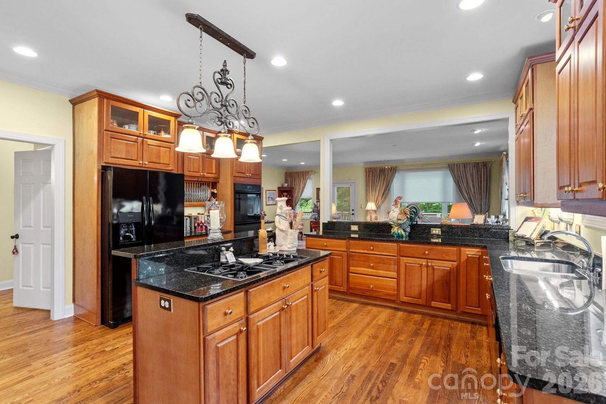 100 Crestgrove Drive — Flat Rock