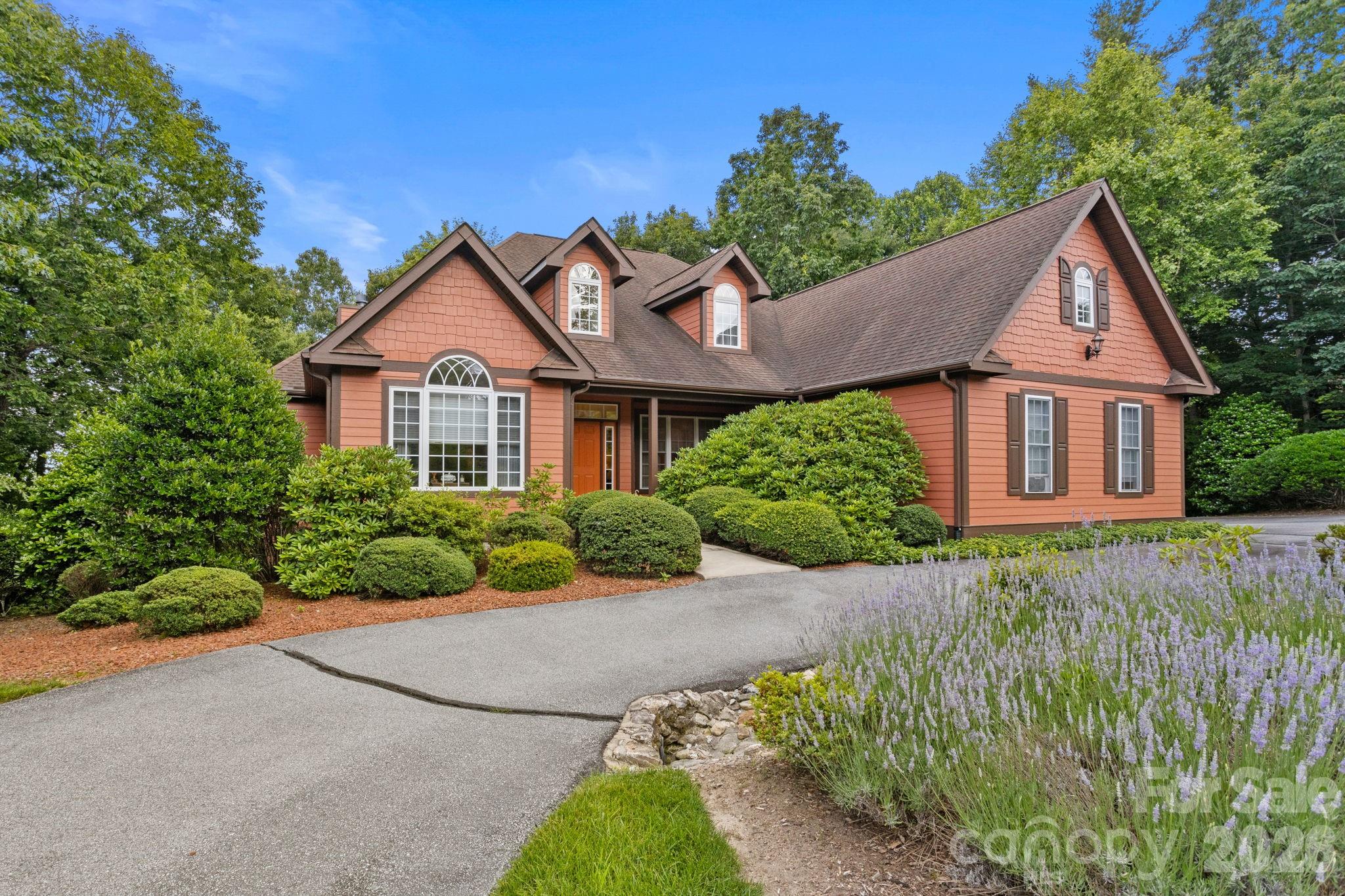 100 Crestgrove Drive — Flat Rock