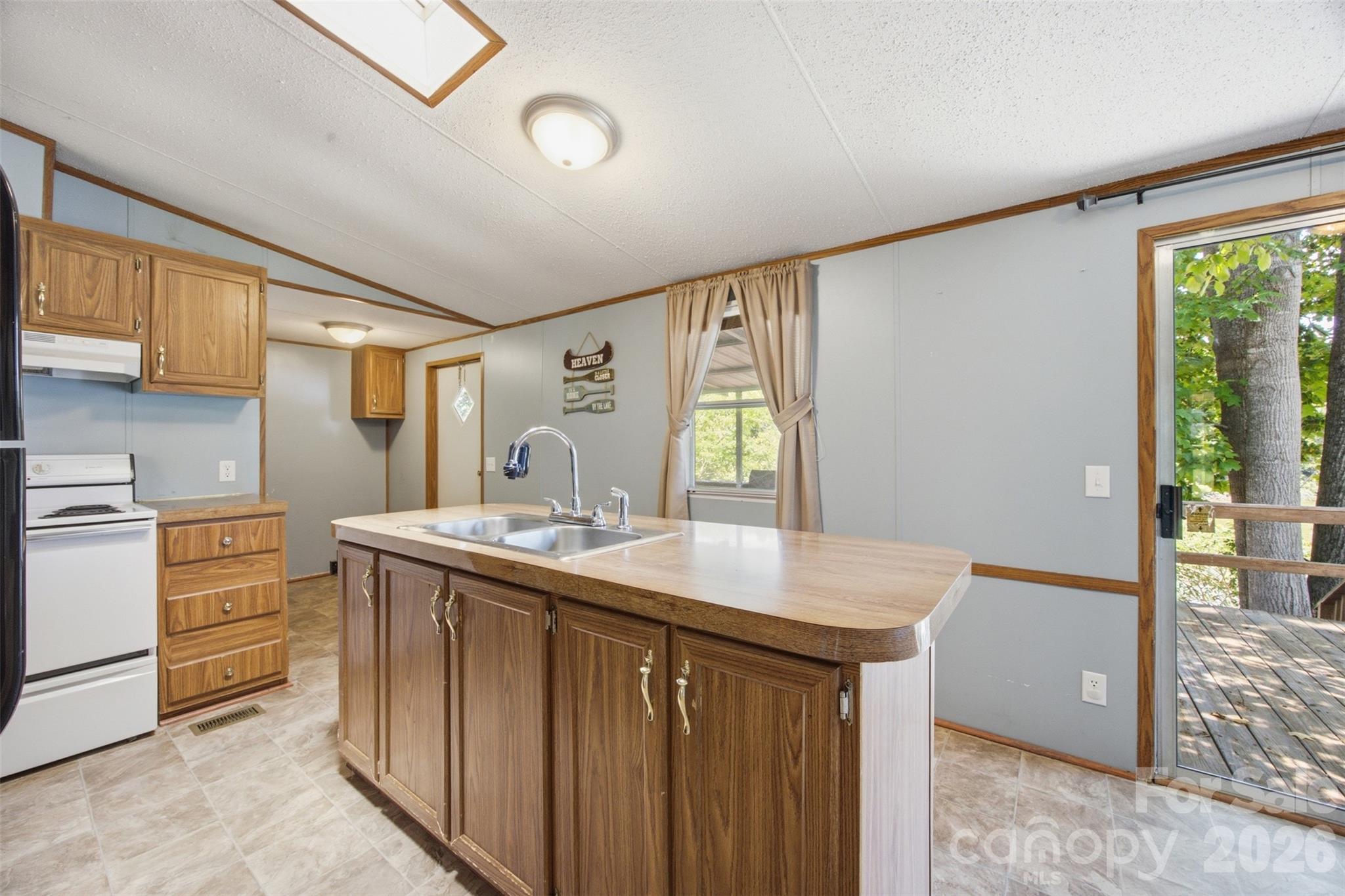 146 Mcintyre Road — Cherryville