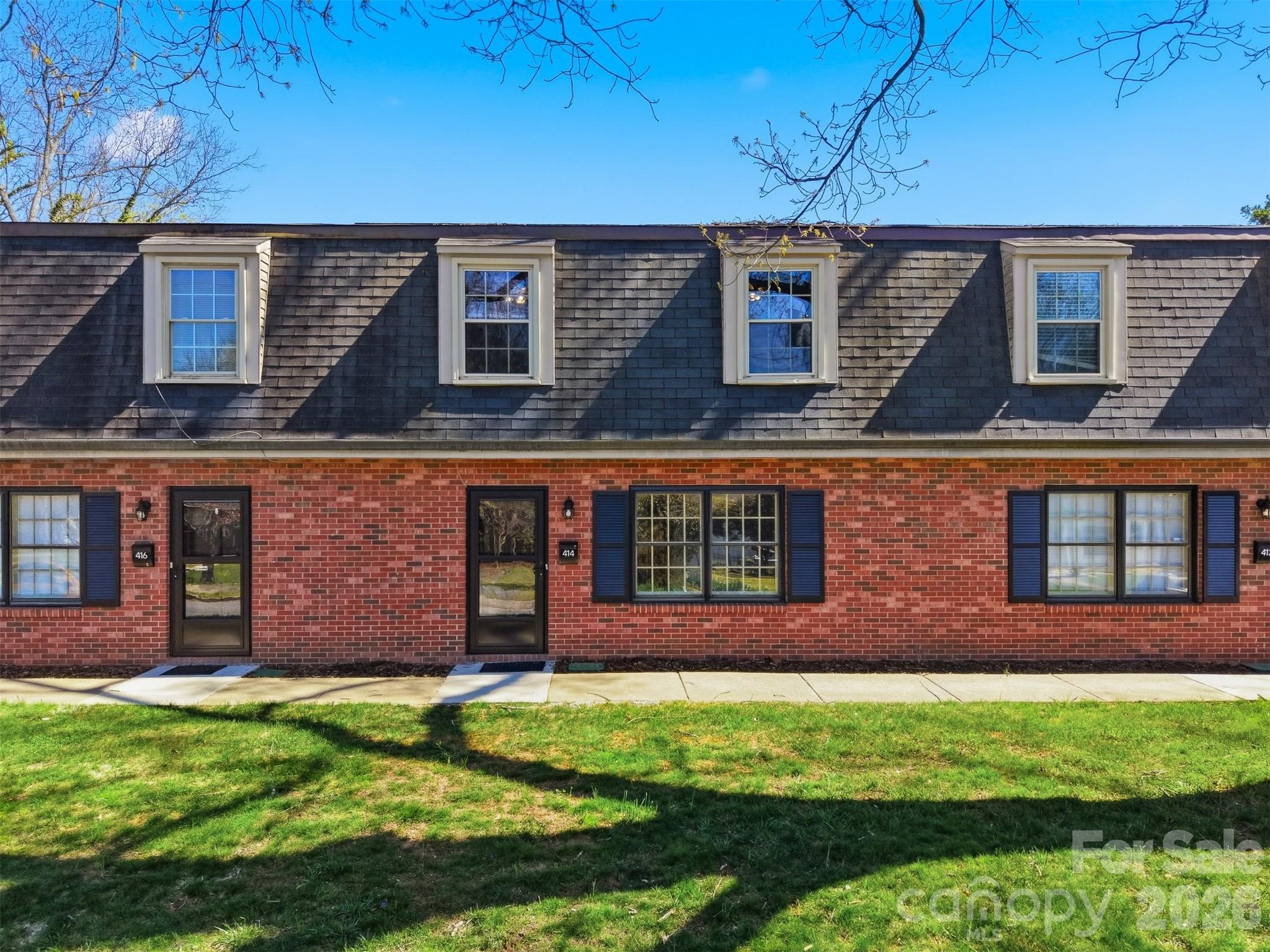 414 7th Street NE — Hickory