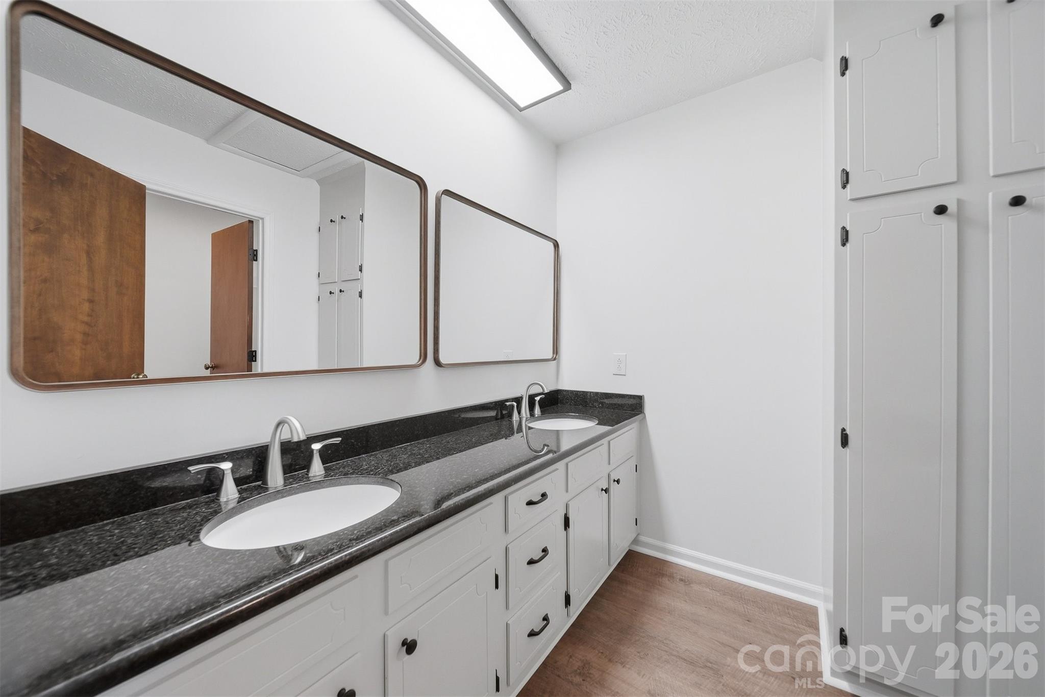 414 7th Street NE — Hickory