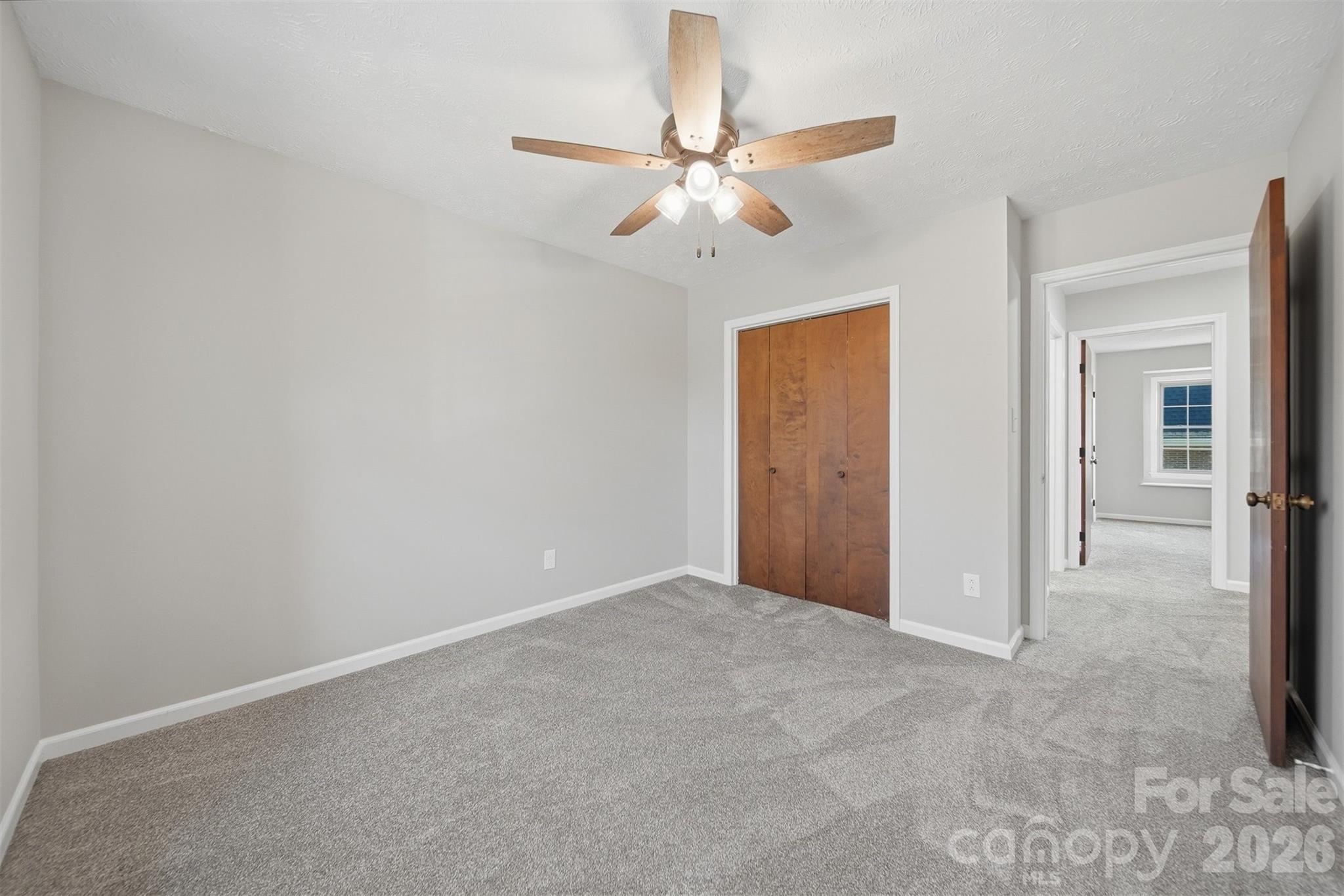 414 7th Street NE — Hickory