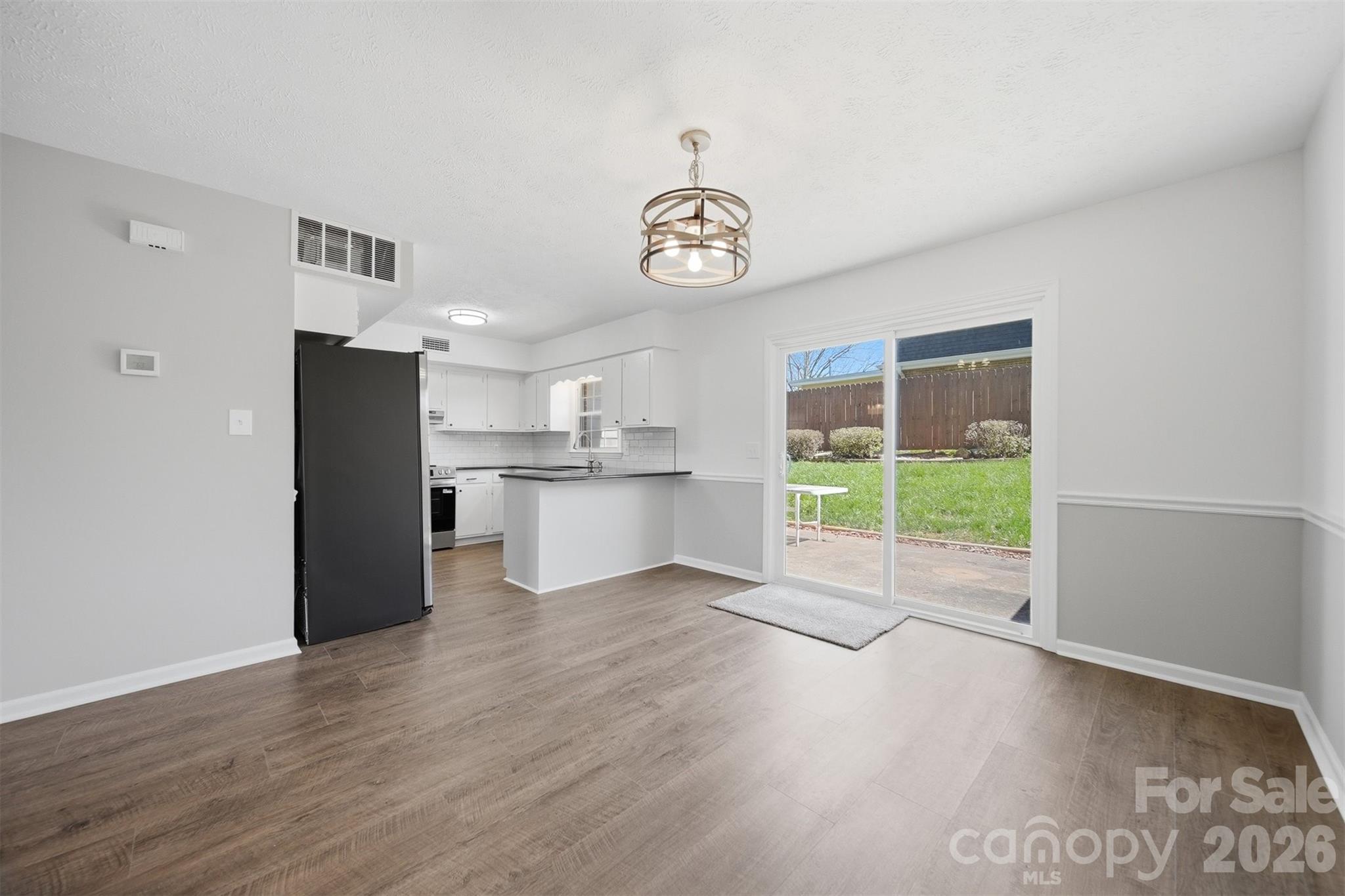 414 7th Street NE — Hickory