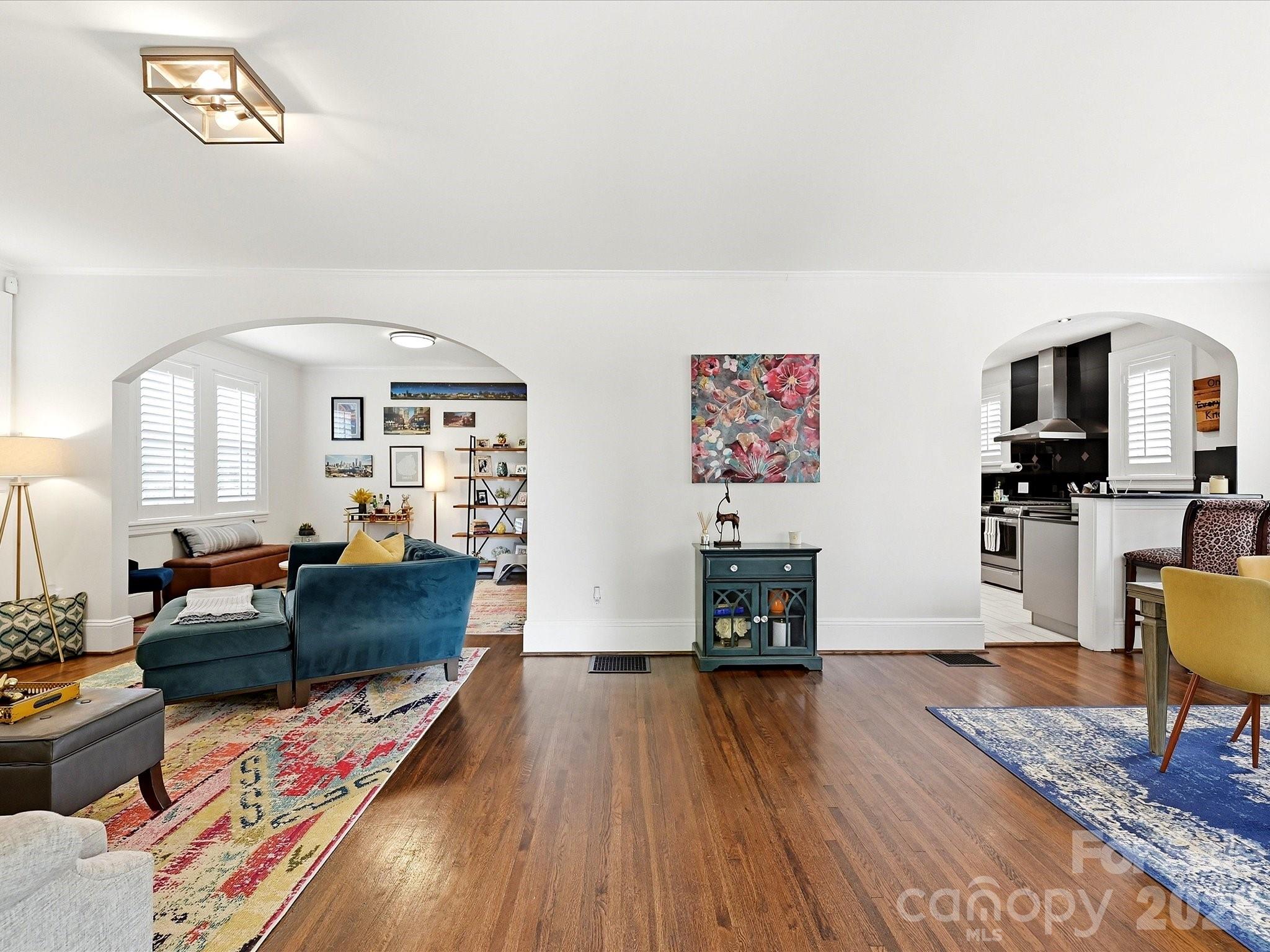 1822 Lombardy Circle — Charlotte