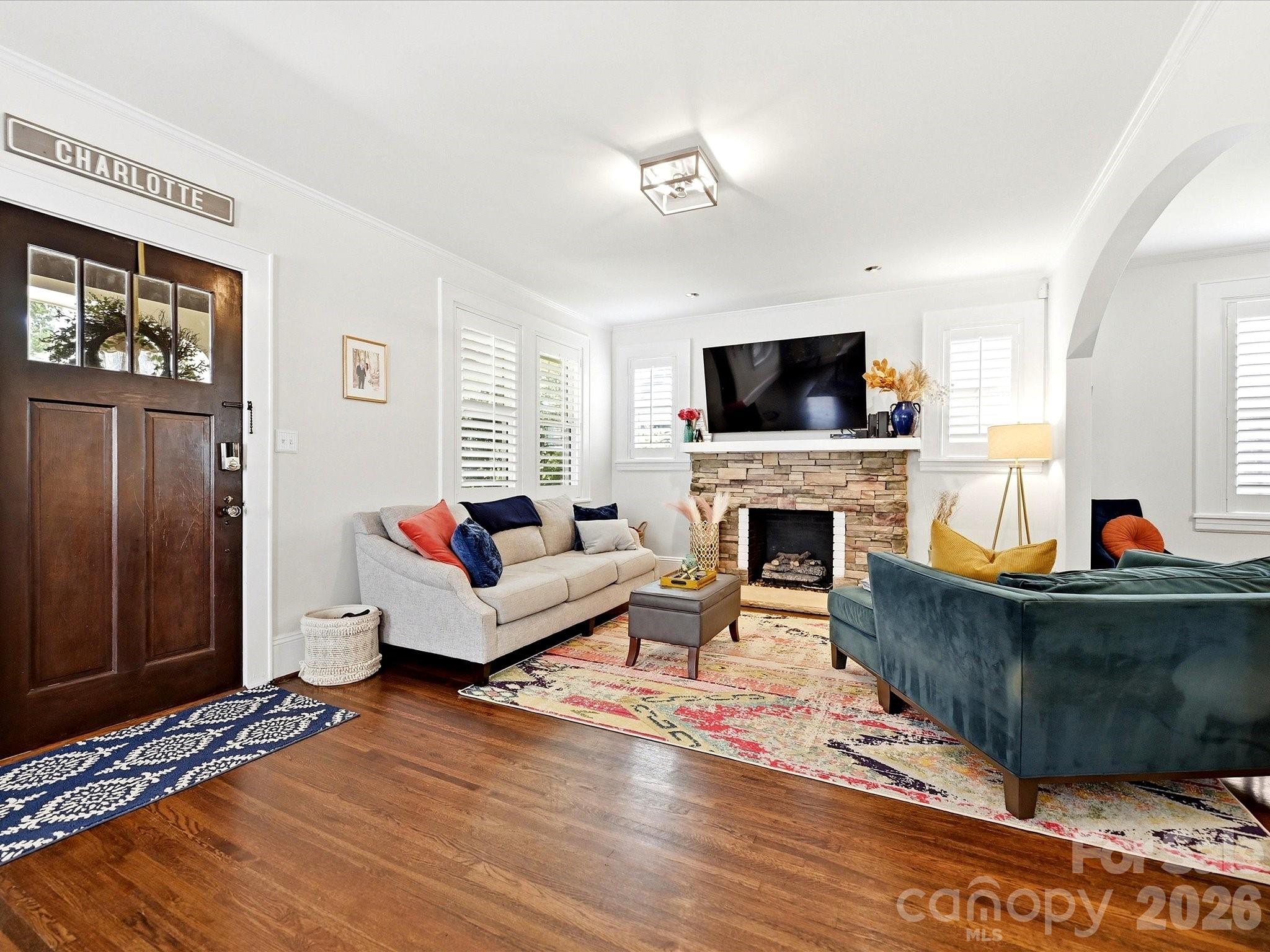 1822 Lombardy Circle — Charlotte