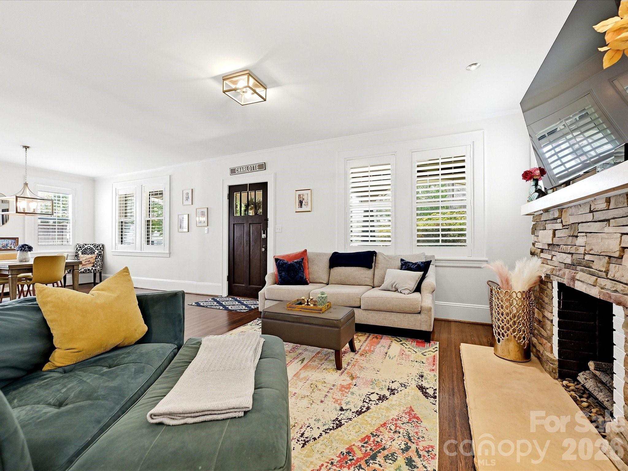 1822 Lombardy Circle — Charlotte