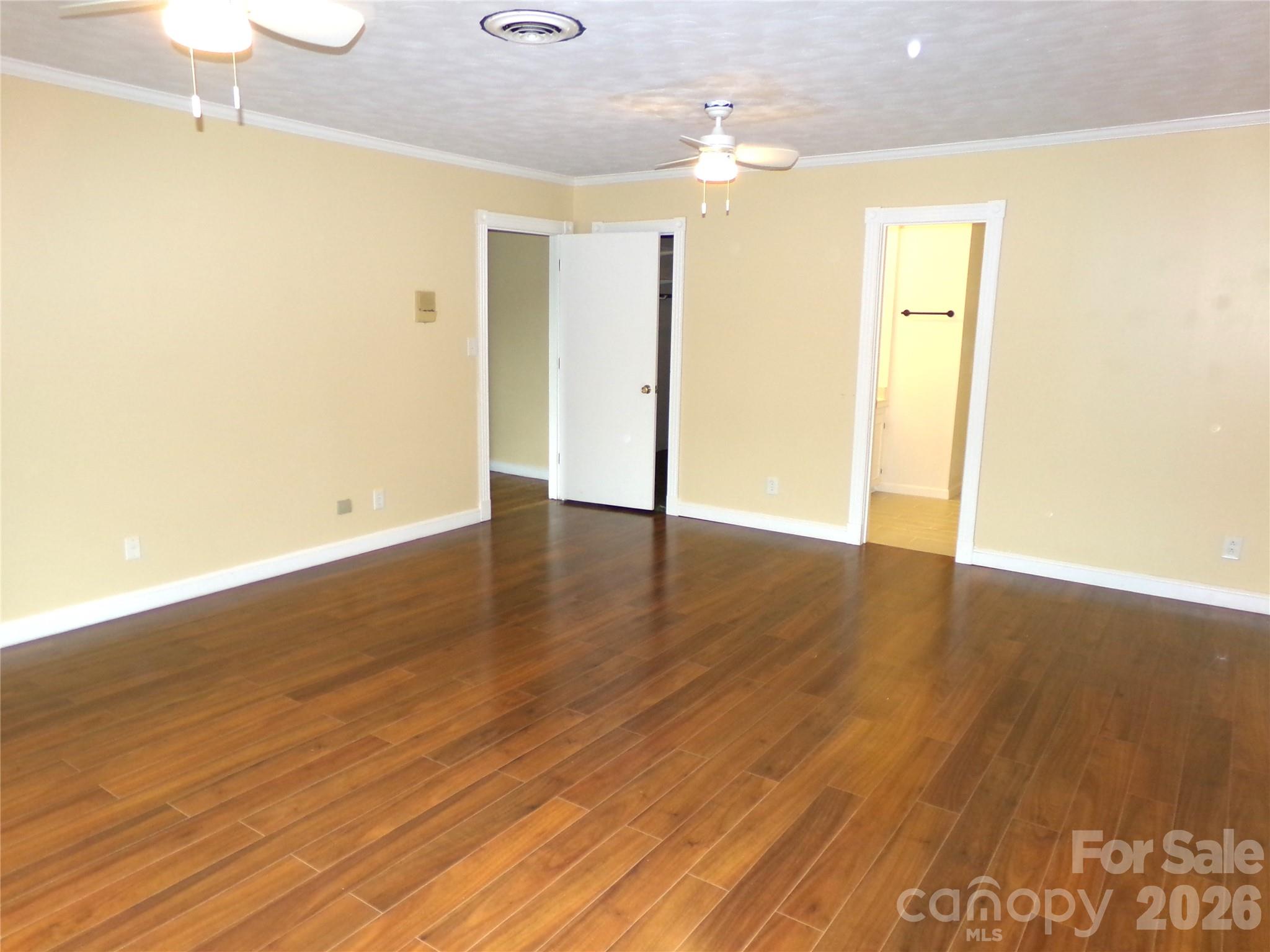 33949 Rocky River Road — Norwood
