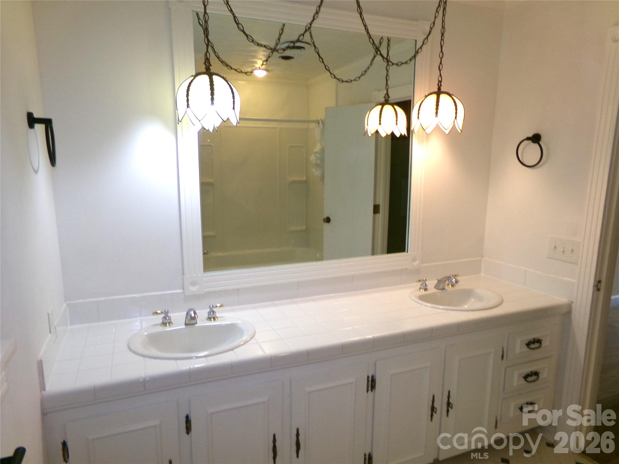 33949 Rocky River Road — Norwood