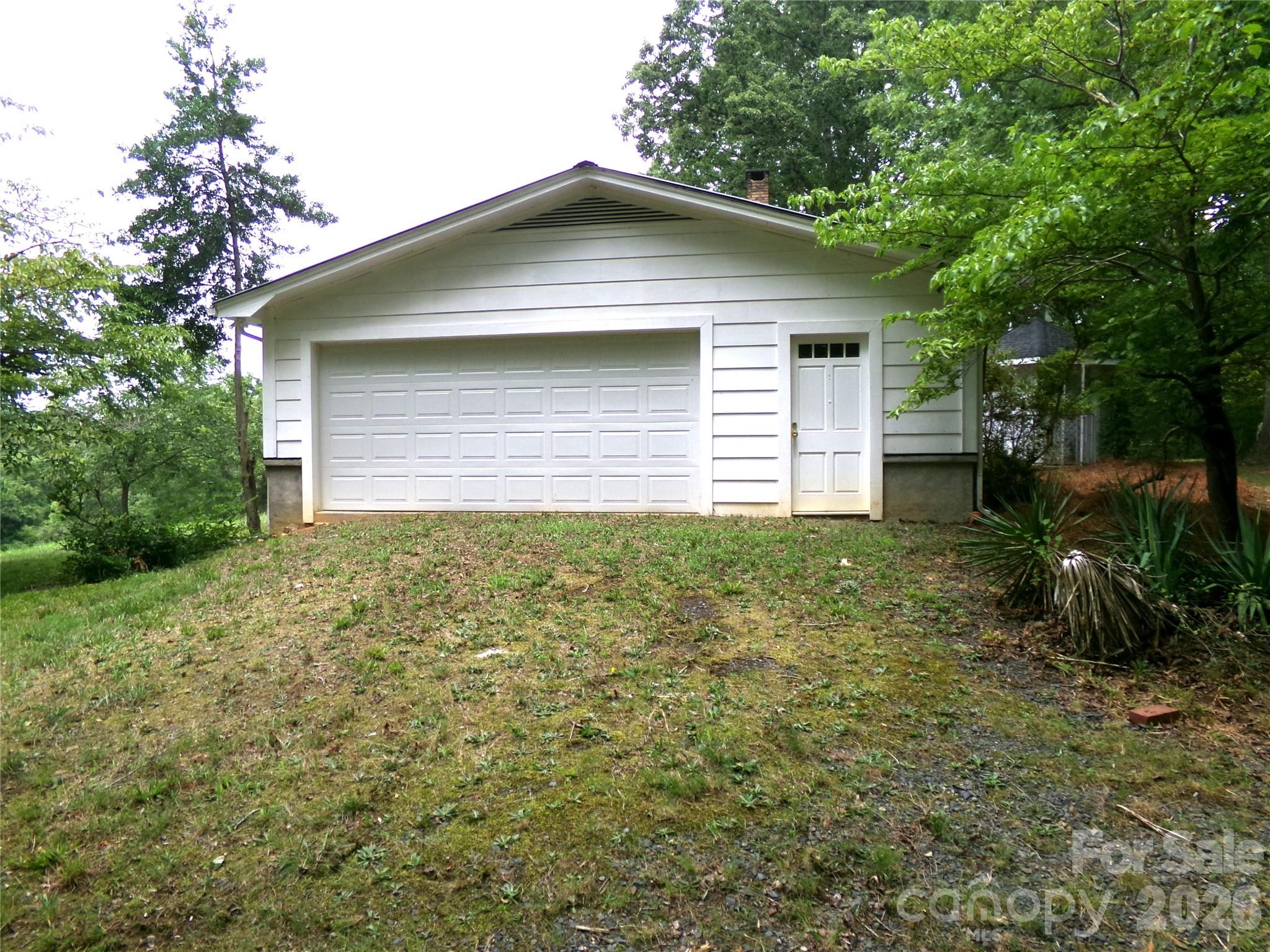 33949 Rocky River Road — Norwood