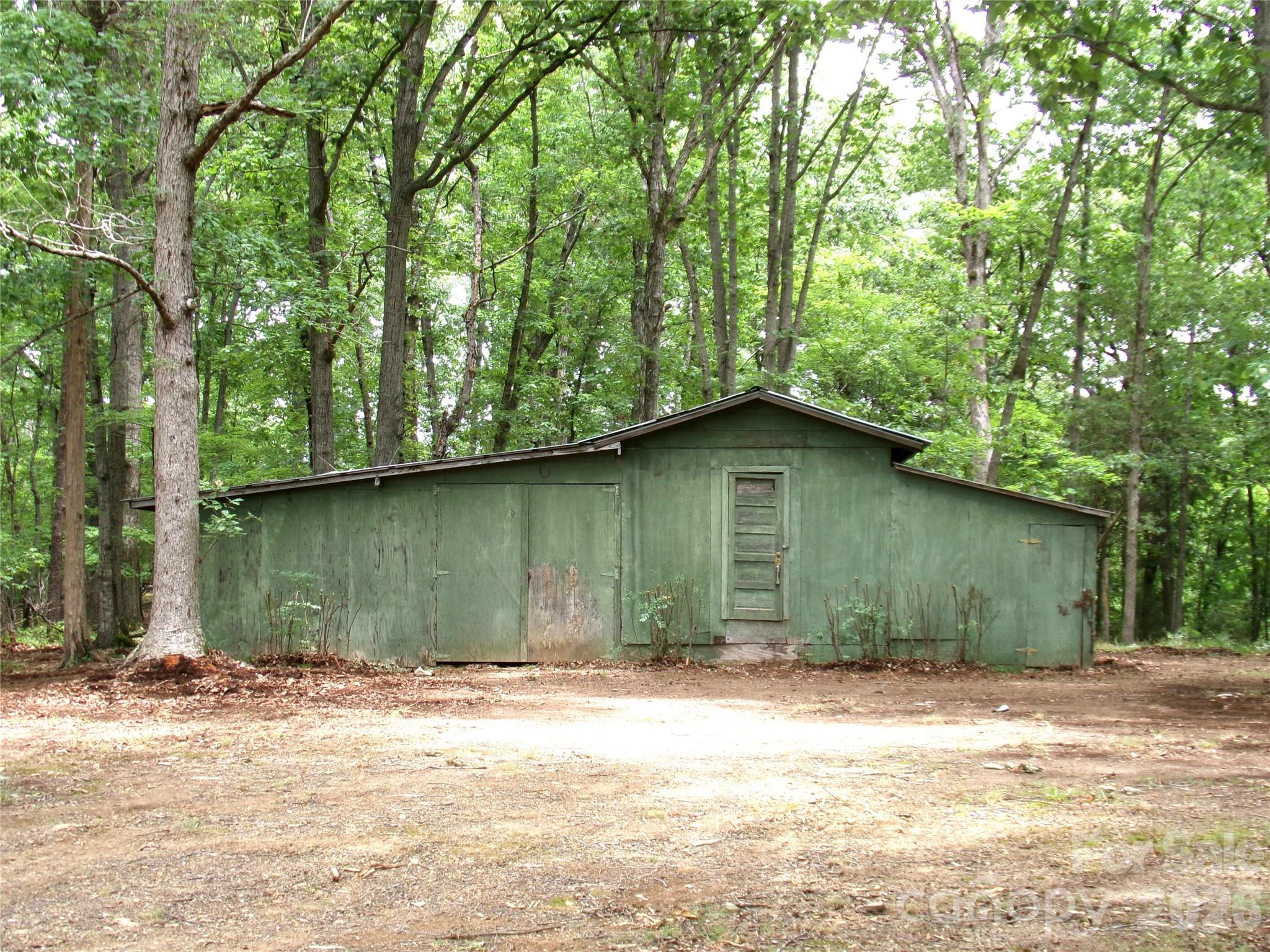 33949 Rocky River Road — Norwood