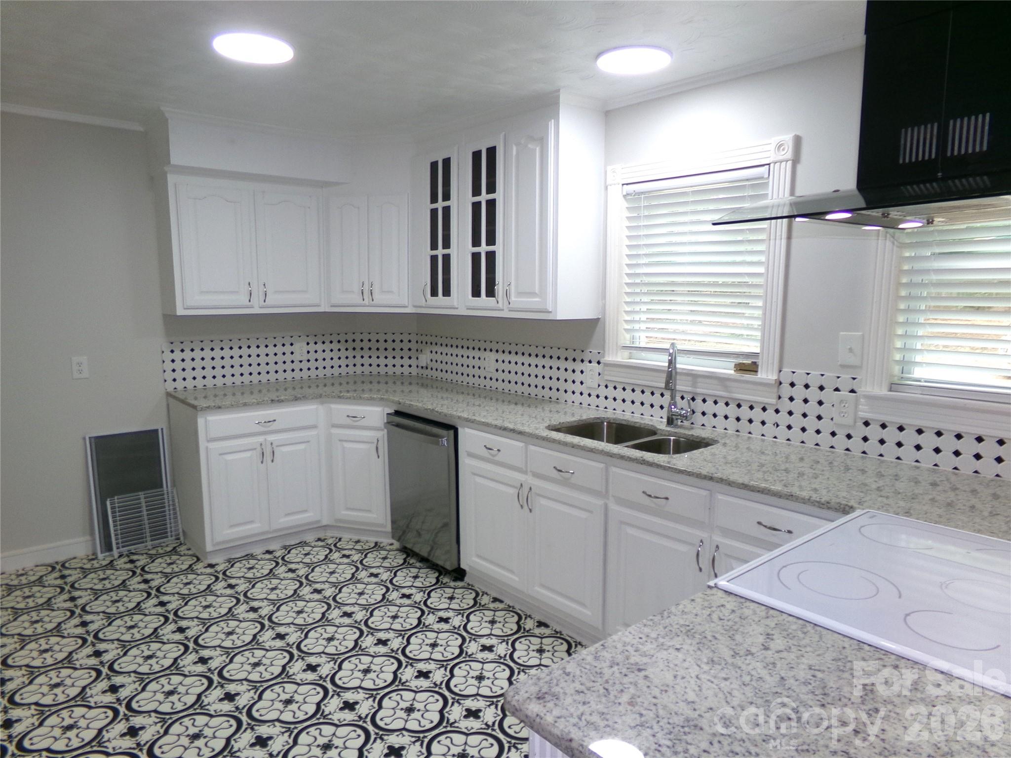 33949 Rocky River Road — Norwood