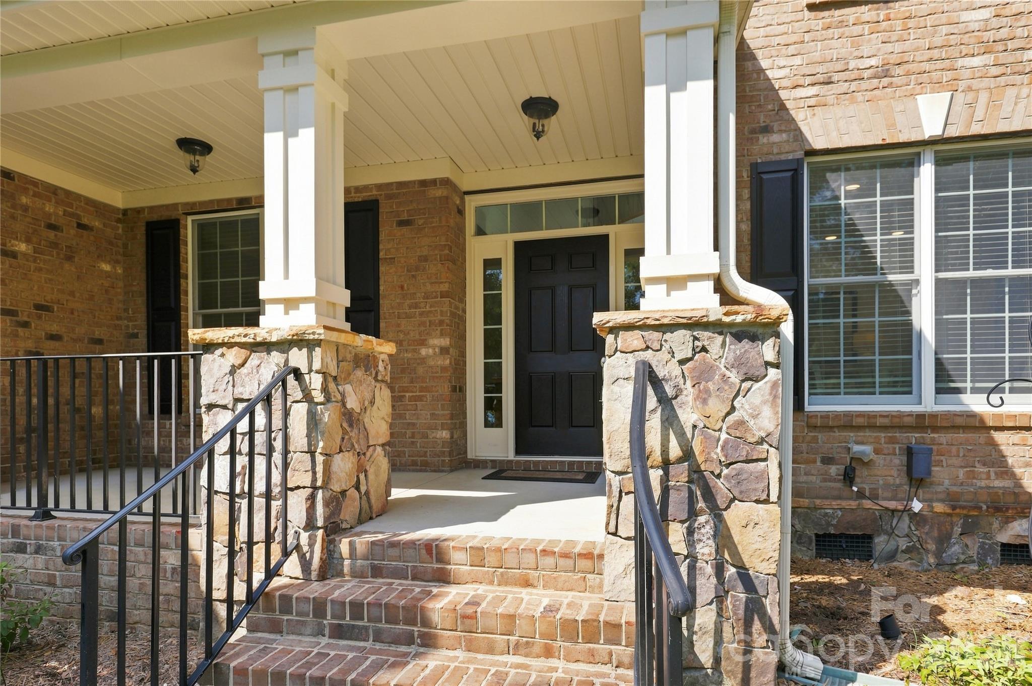 3013 Groves Edge Lane — Waxhaw