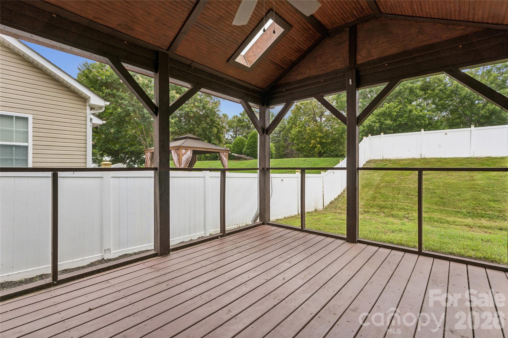 14007 Highland Meadow Road — Charlotte