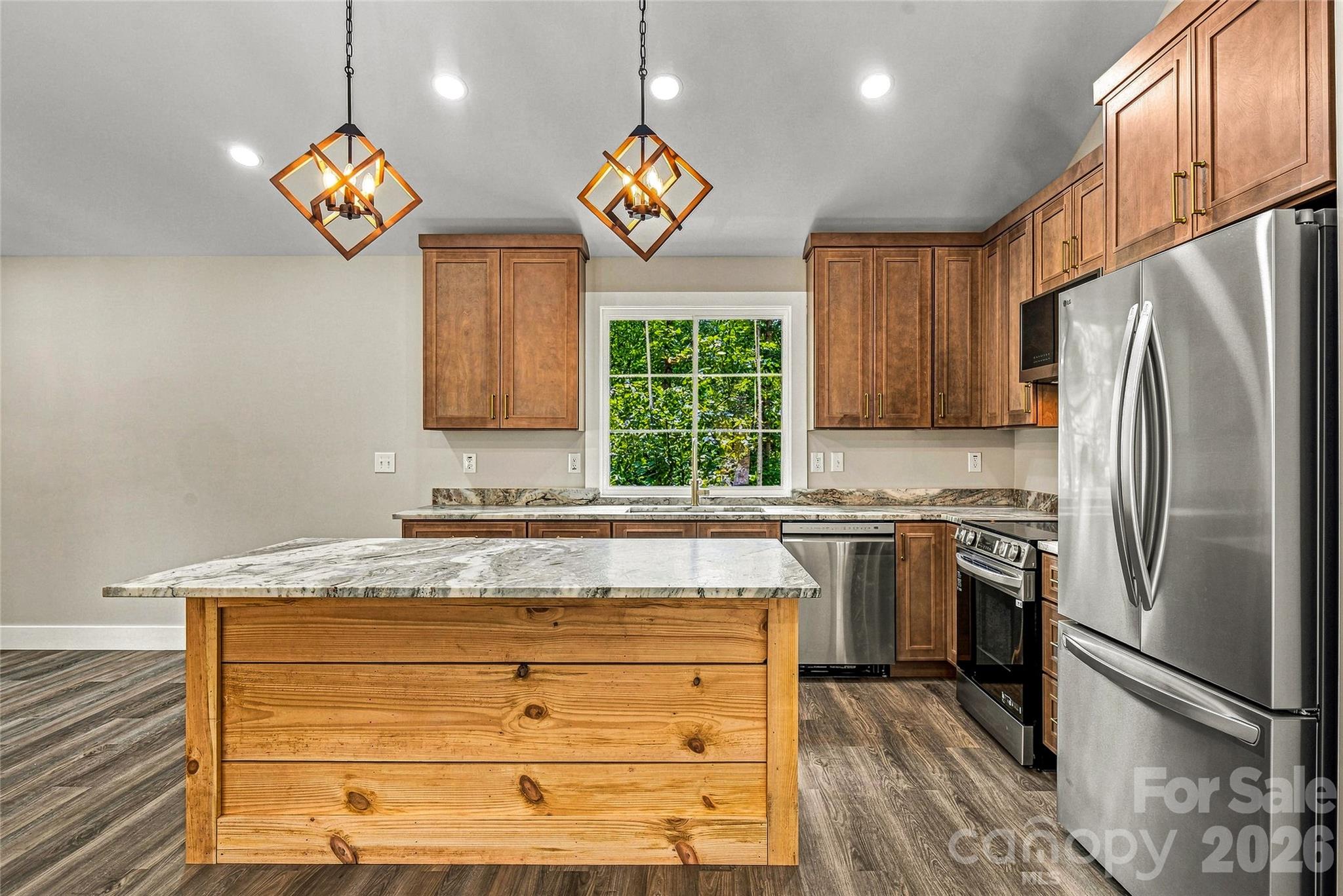 60 Catatoga Trail — Marion