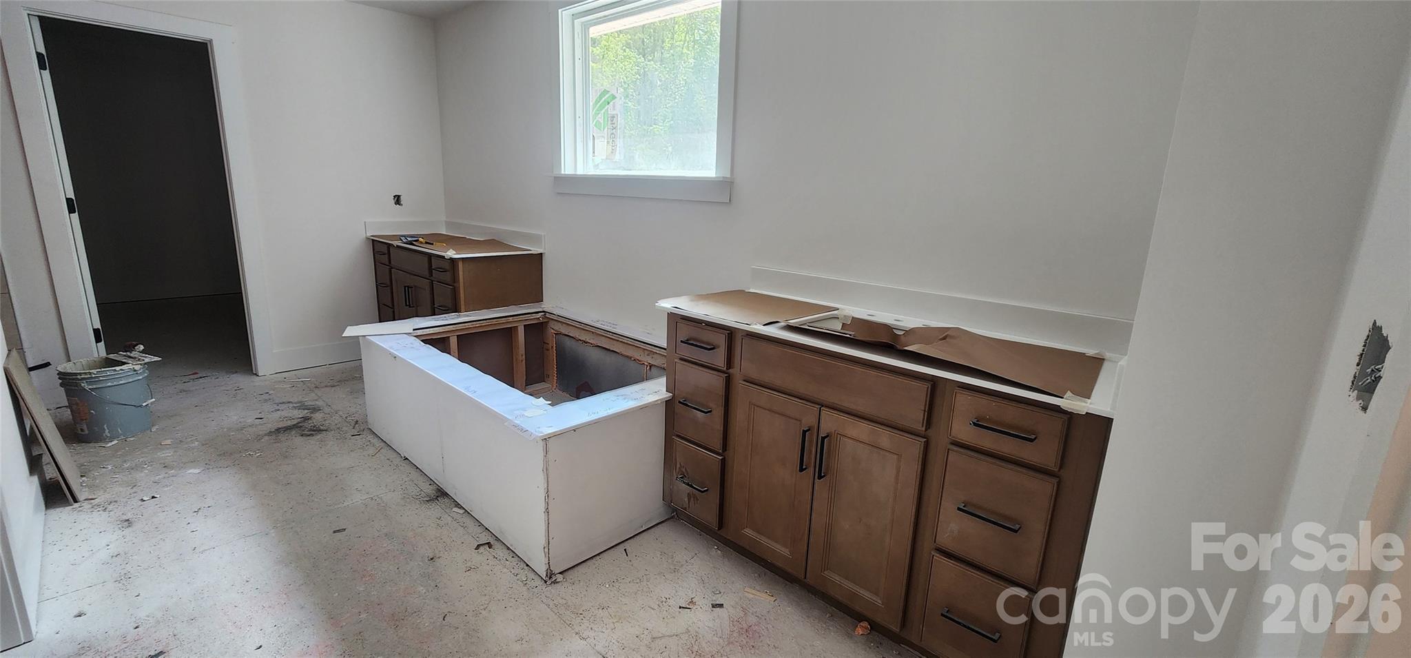 577 Cottage Garden Lane — Belmont