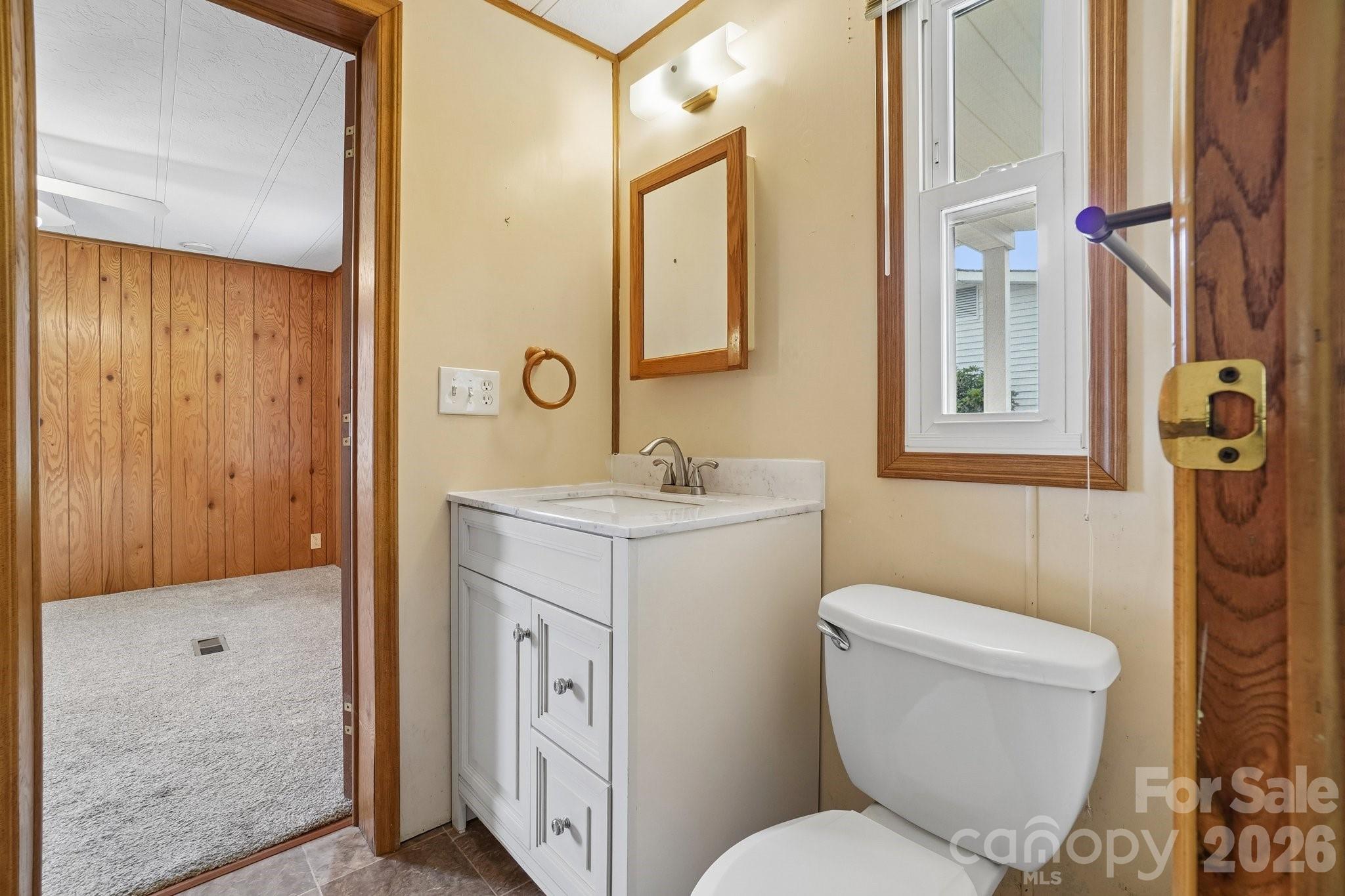 303 Meadowbrook Court — Hendersonville