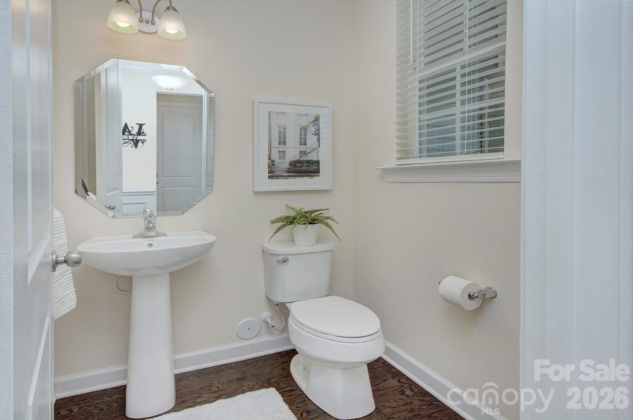 9257 Glenburn Lane — Charlotte